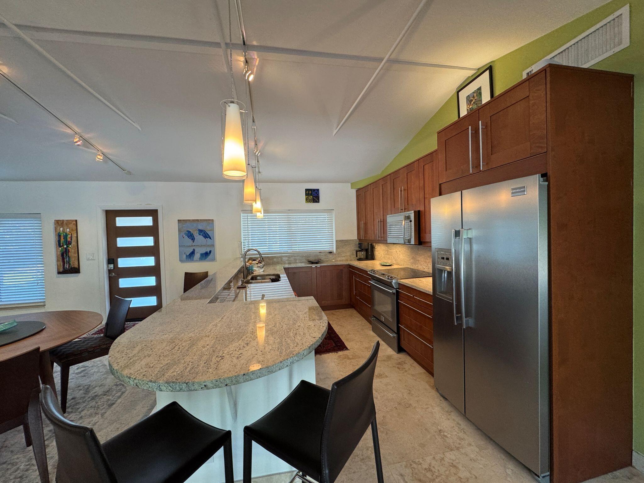 2701 NE 27th Fort Lauderdale, FL 33306