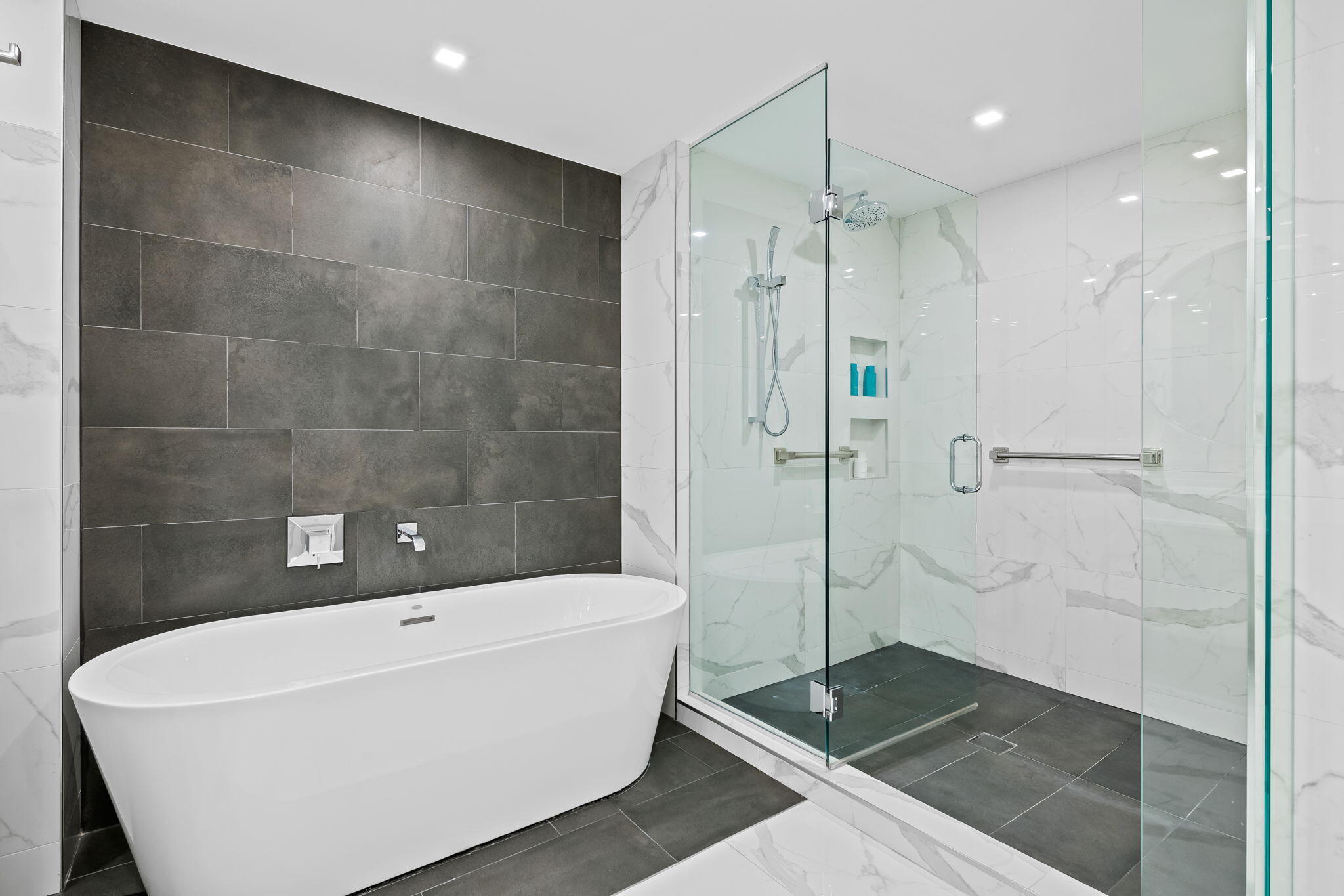 435 Bayshore #302 Fort Lauderdale, FL 33304