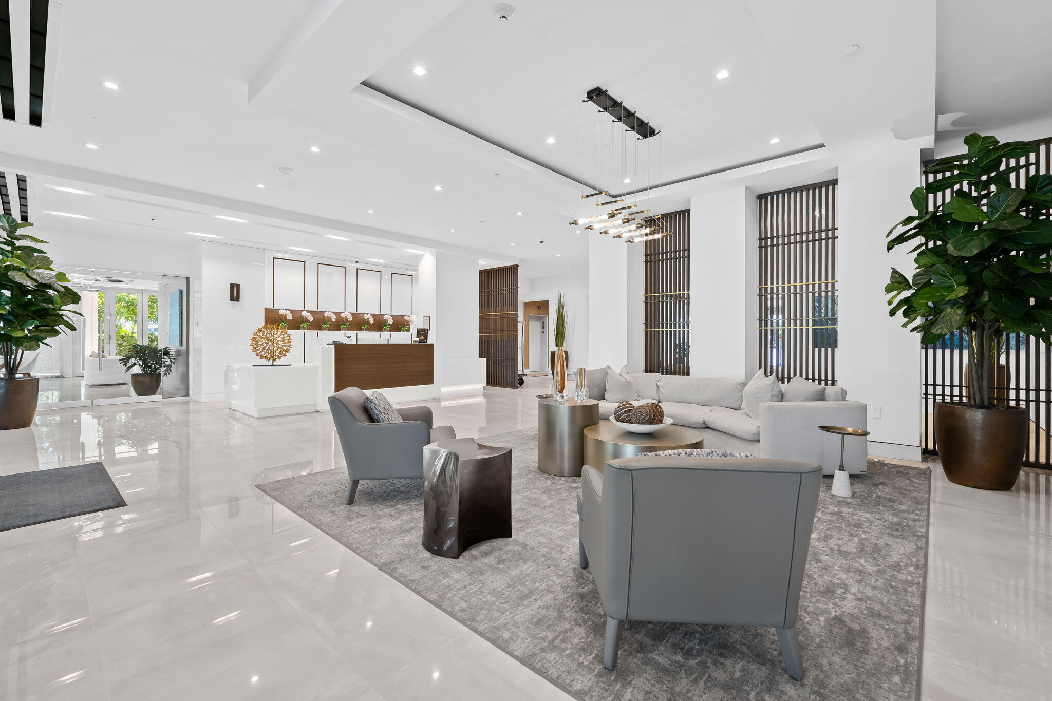 435 Bayshore #302 Fort Lauderdale, FL 33304