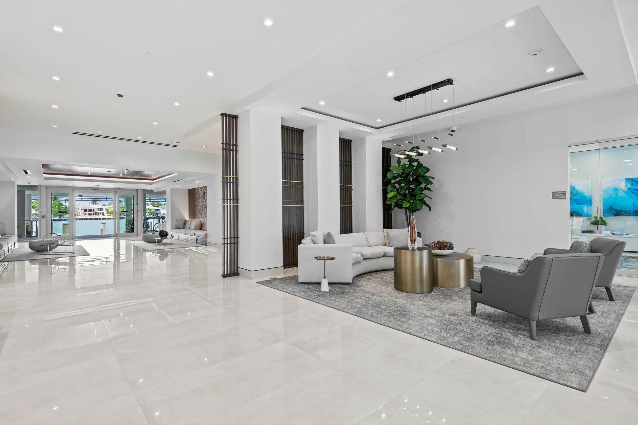 435 Bayshore #302 Fort Lauderdale, FL 33304