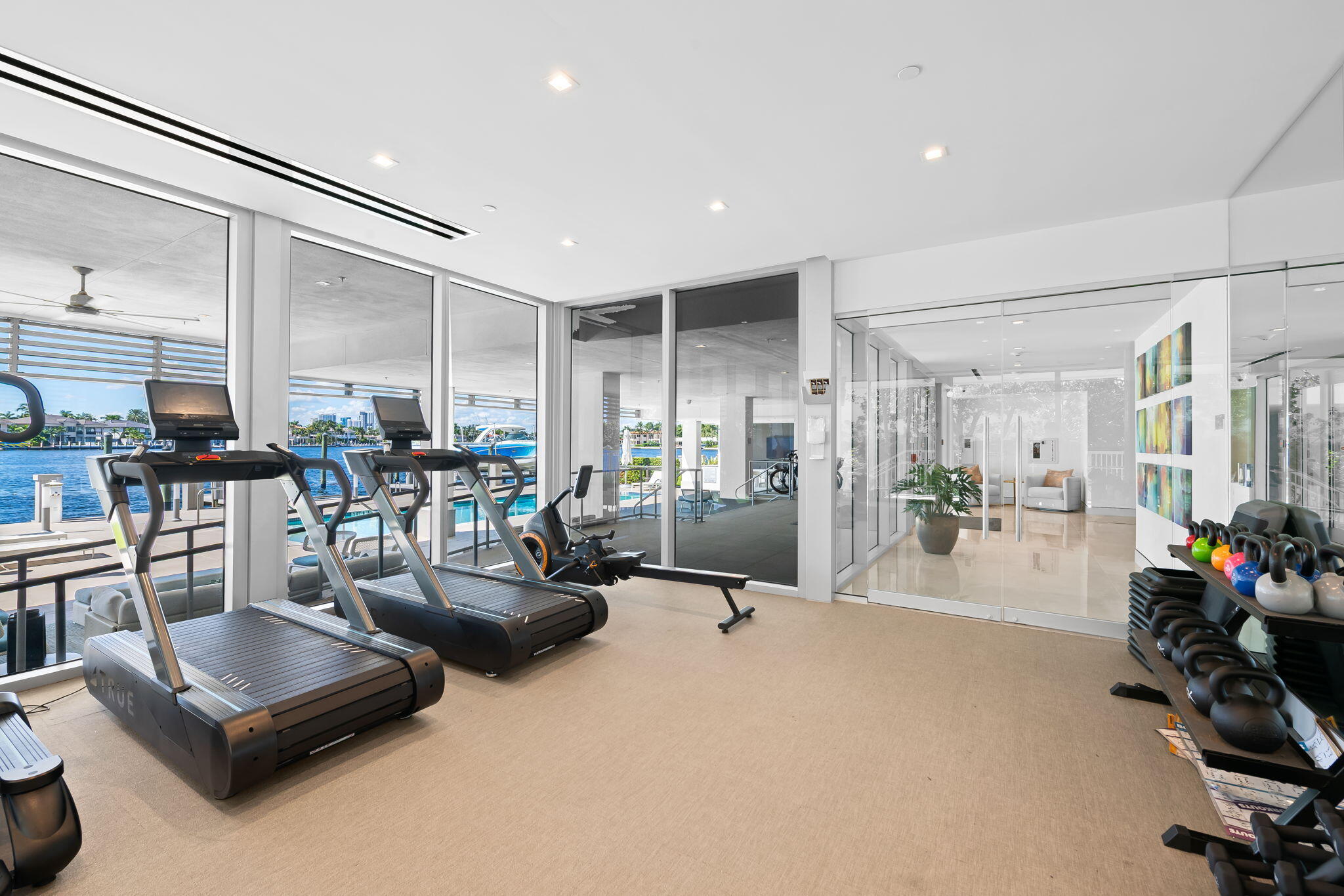 435 Bayshore #302 Fort Lauderdale, FL 33304