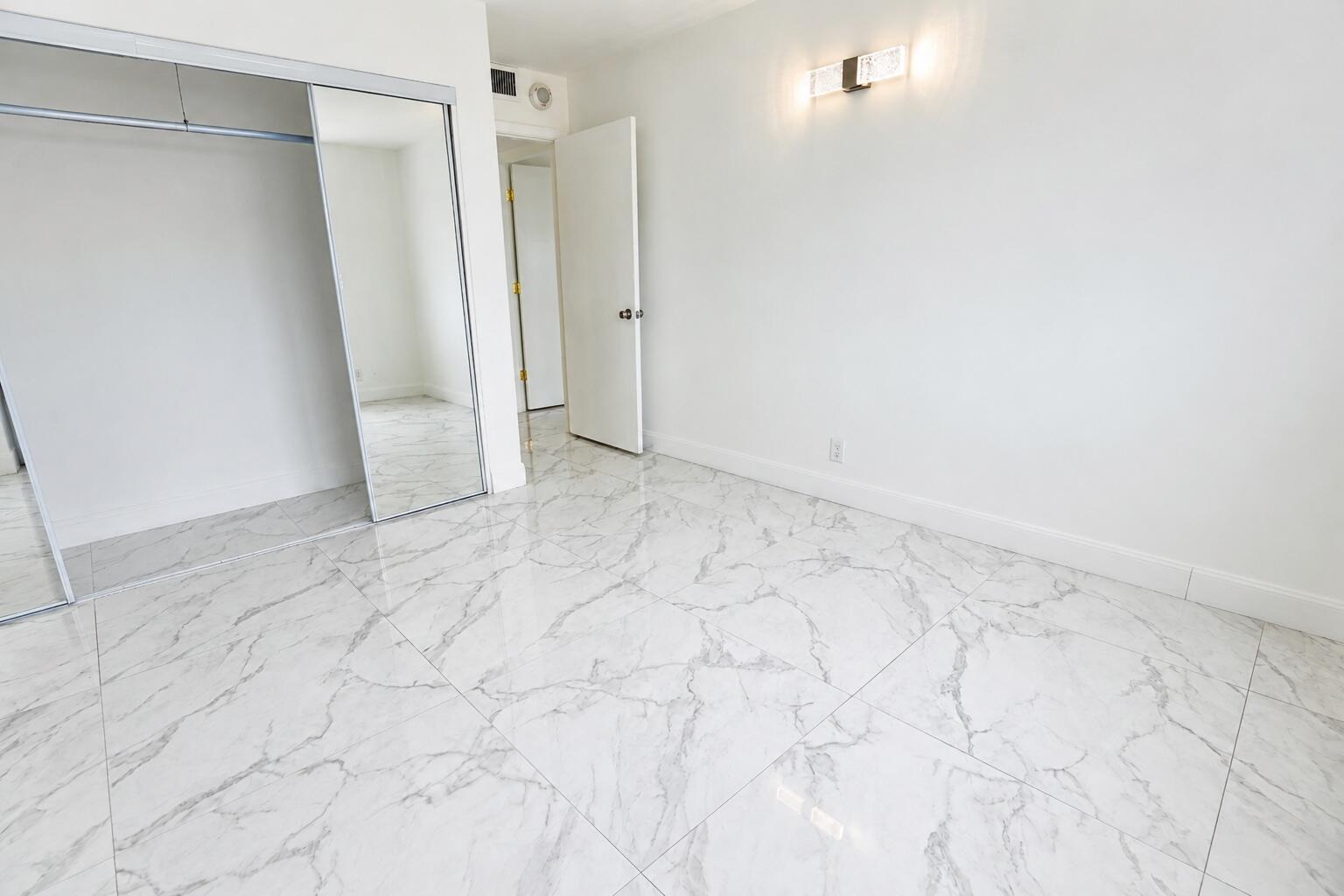 101 Briny #401 Pompano Beach, FL 33062