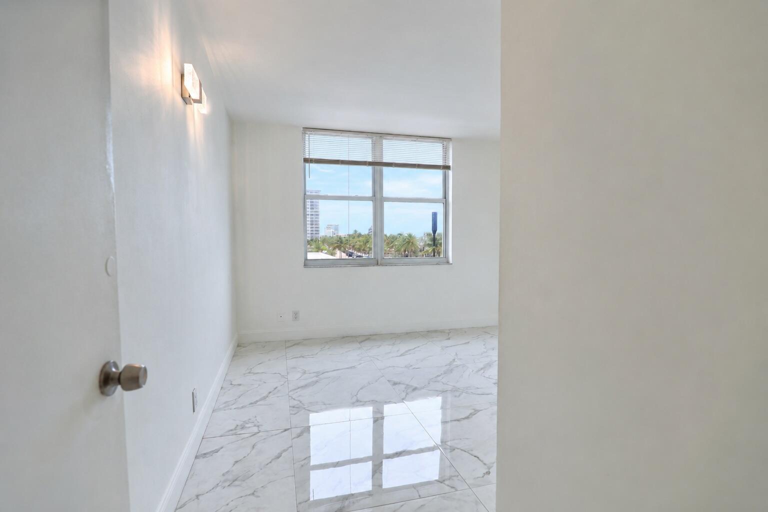 101 Briny #401 Pompano Beach, FL 33062