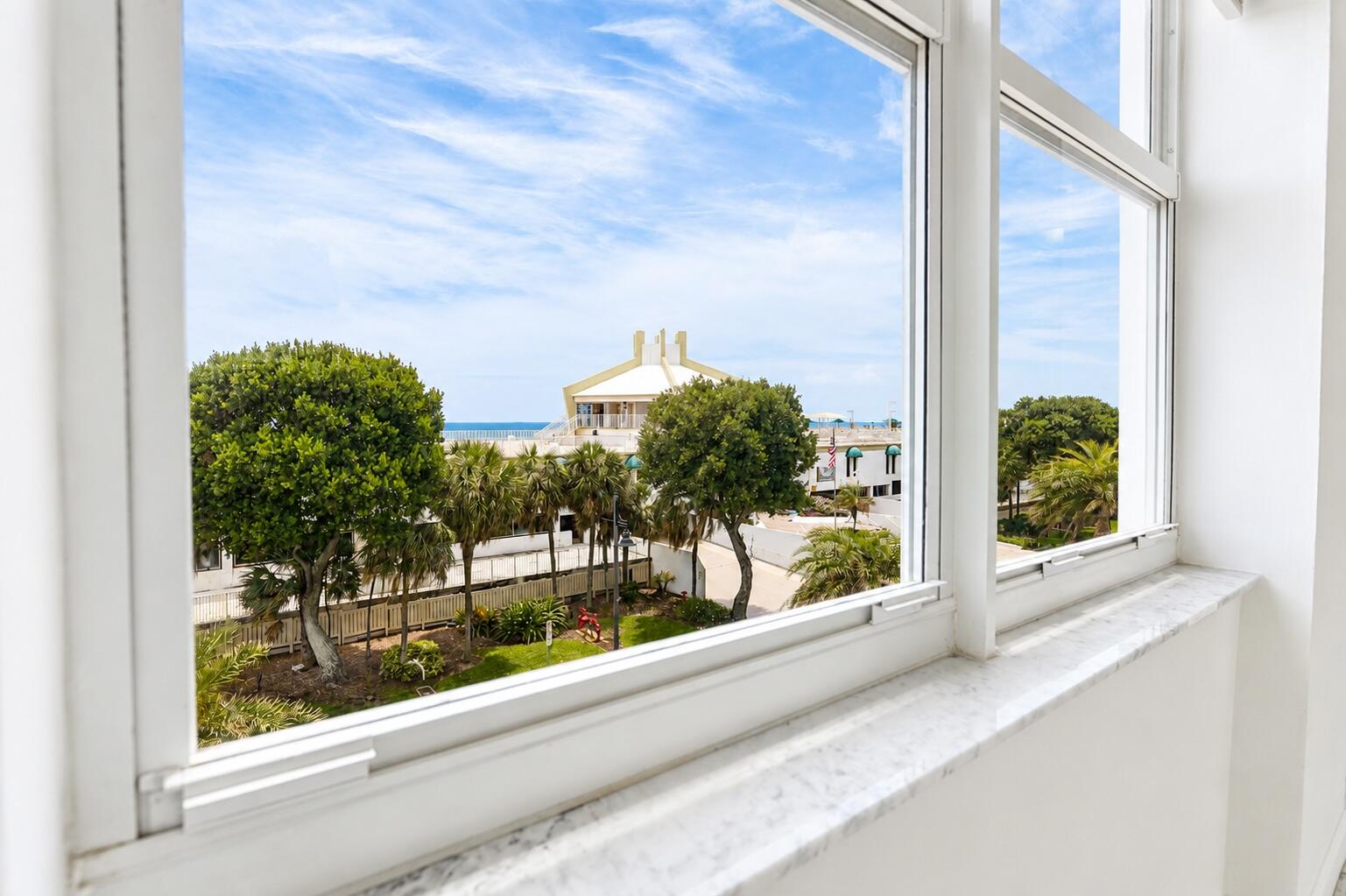 101 Briny #401 Pompano Beach, FL 33062