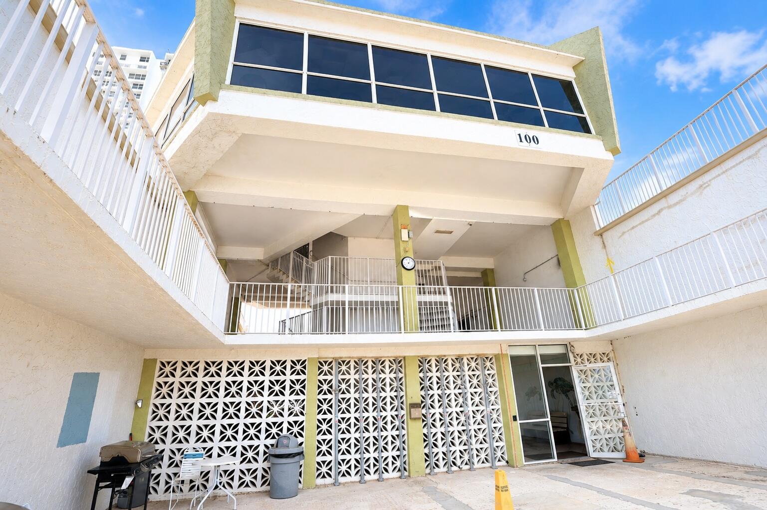101 Briny #401 Pompano Beach, FL 33062
