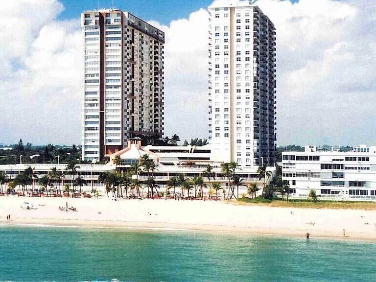 101 Briny #401 Pompano Beach, FL 33062
