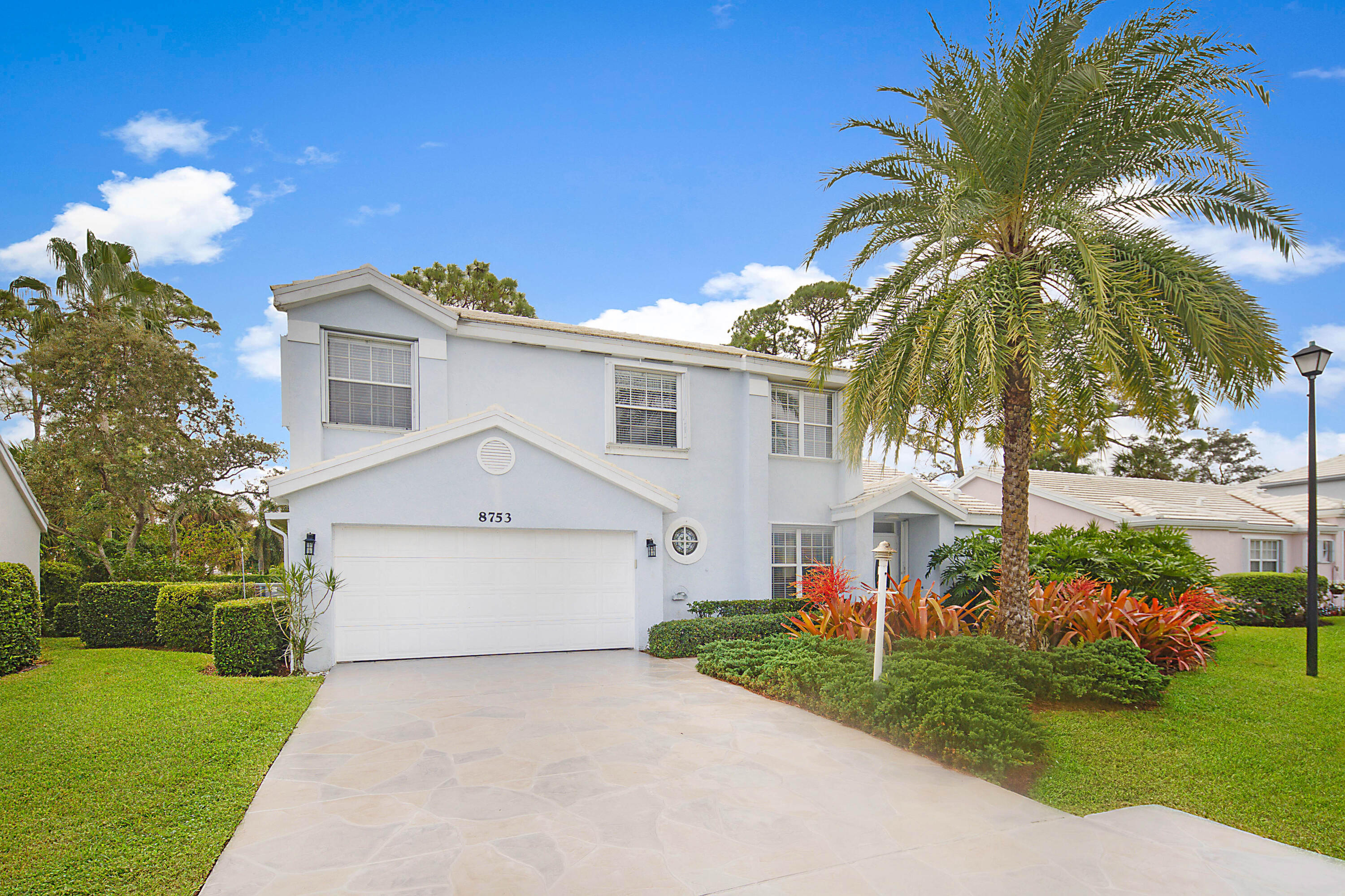 8753 SE Riverfront