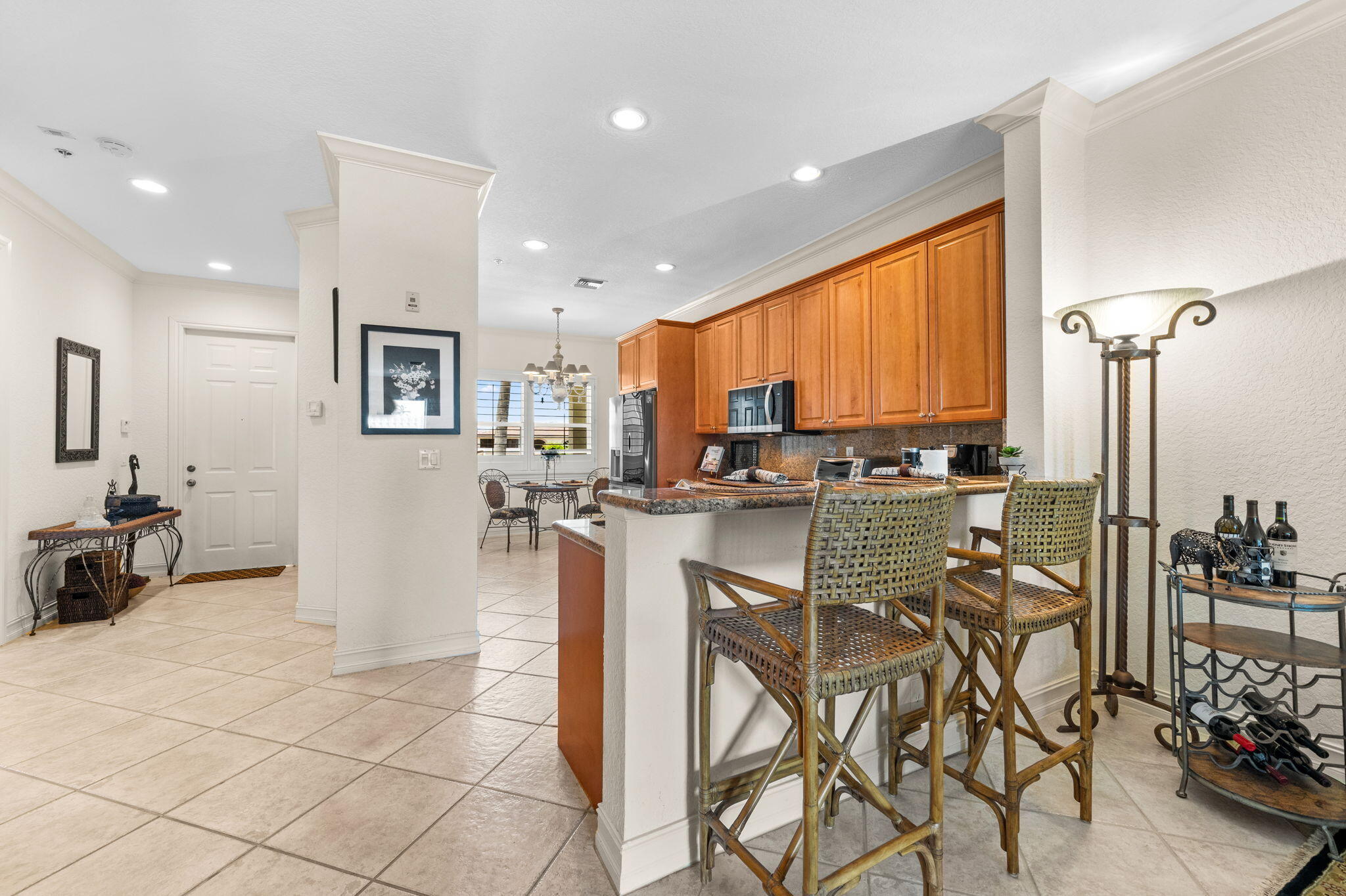 2720 NE 15th #303 Fort Lauderdale, FL 33304