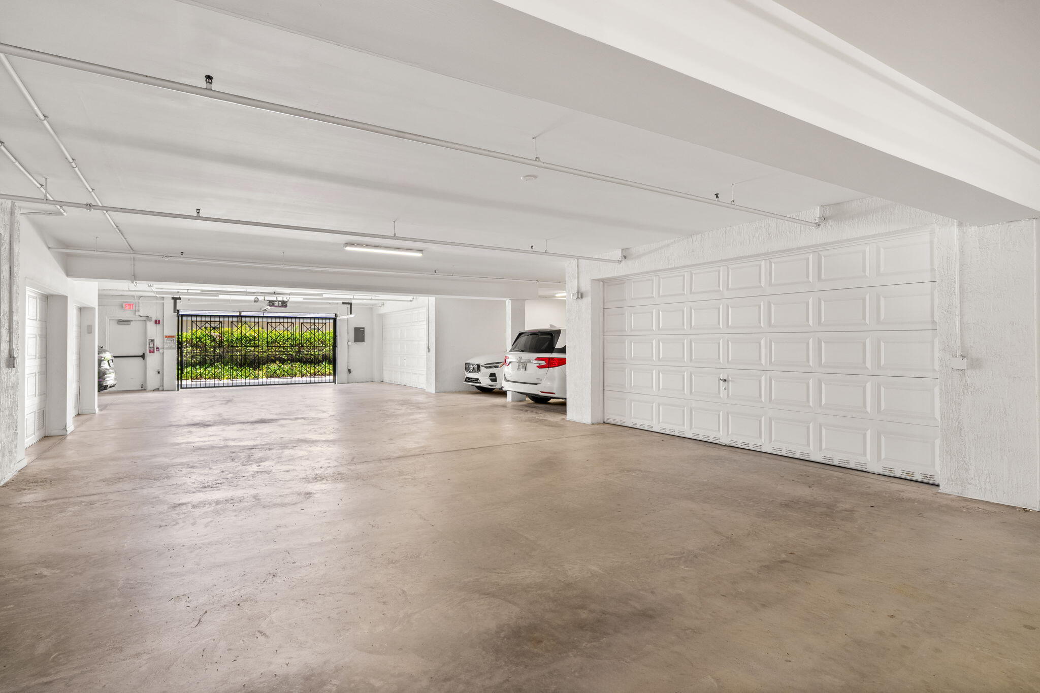 2720 NE 15th #303 Fort Lauderdale, FL 33304