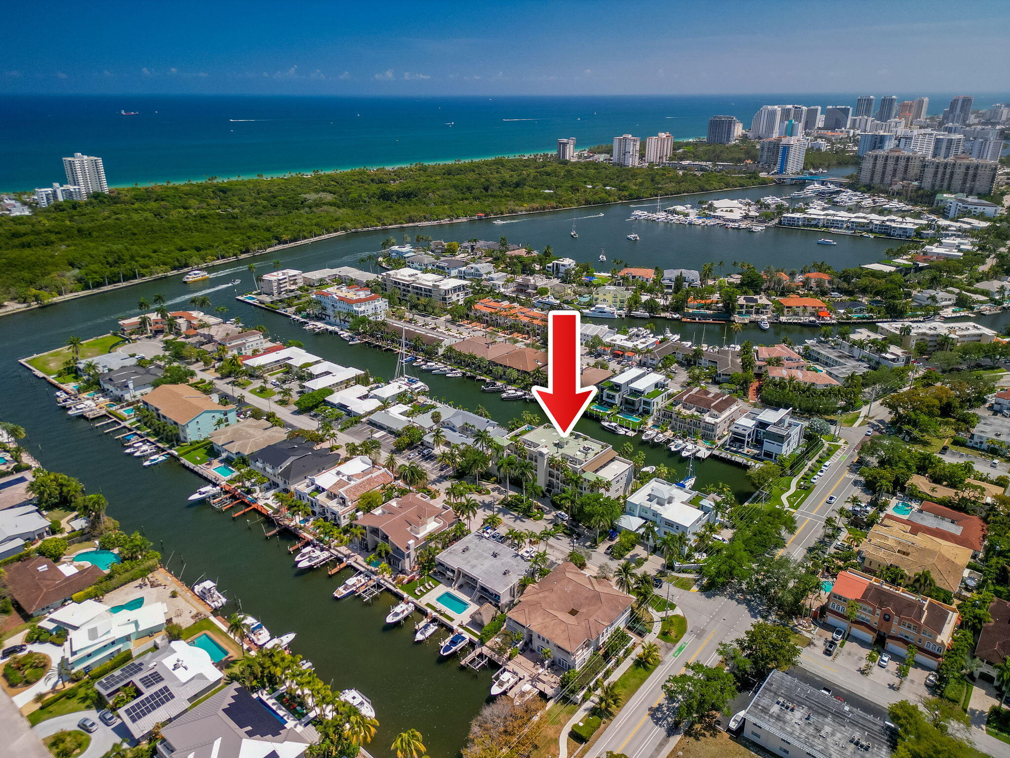 2720 NE 15th #303 Fort Lauderdale, FL 33304