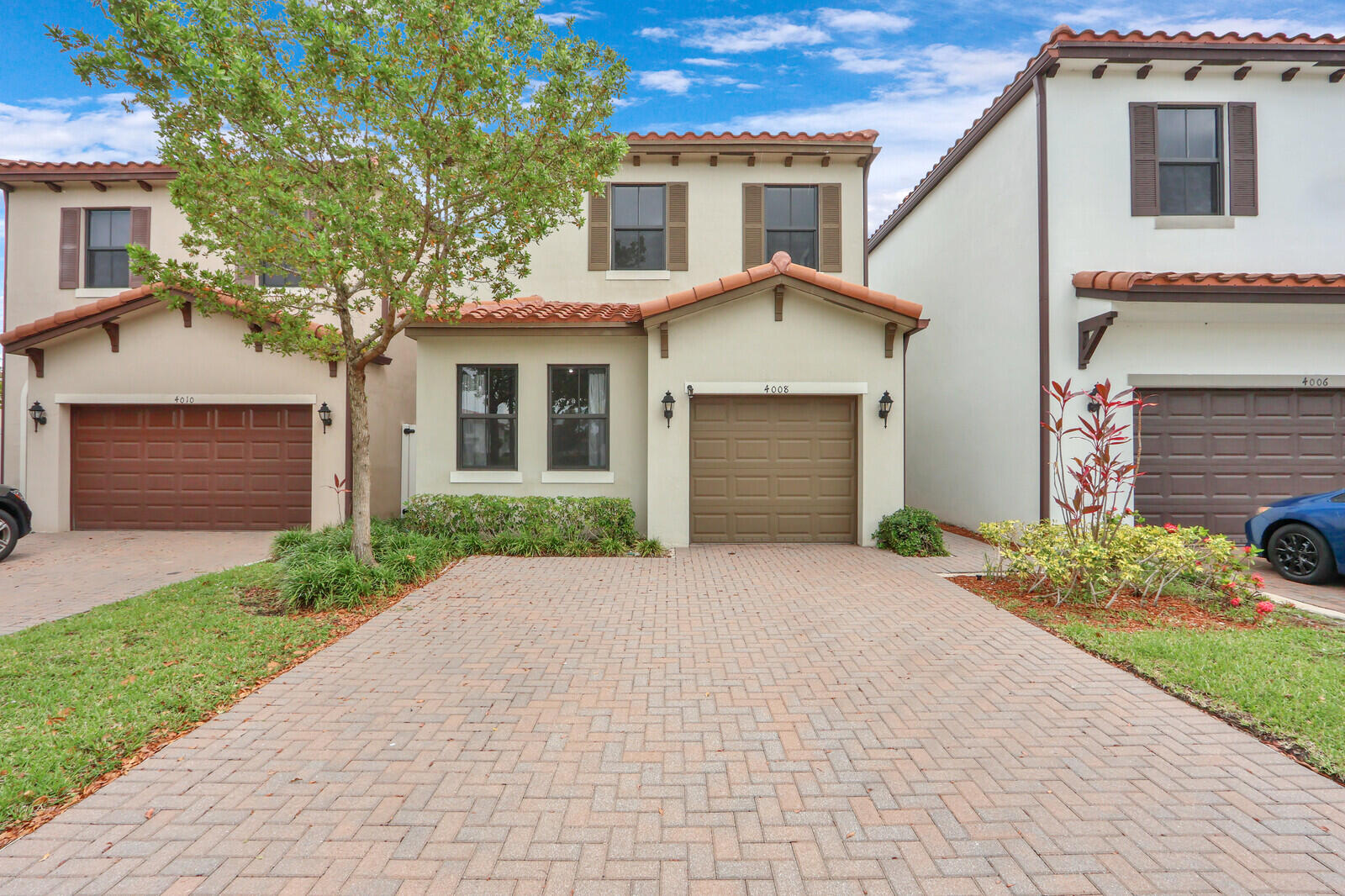 4008 Sequoia Pl