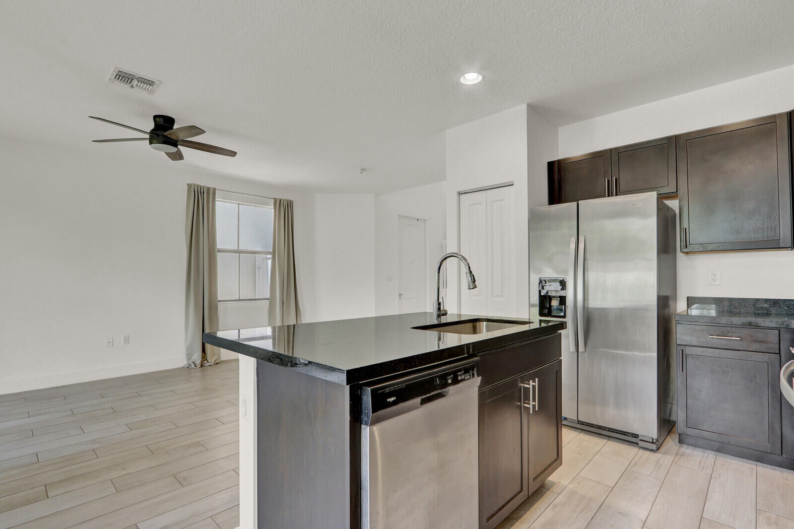 4008 Sequoia Riviera Beach, FL 33410