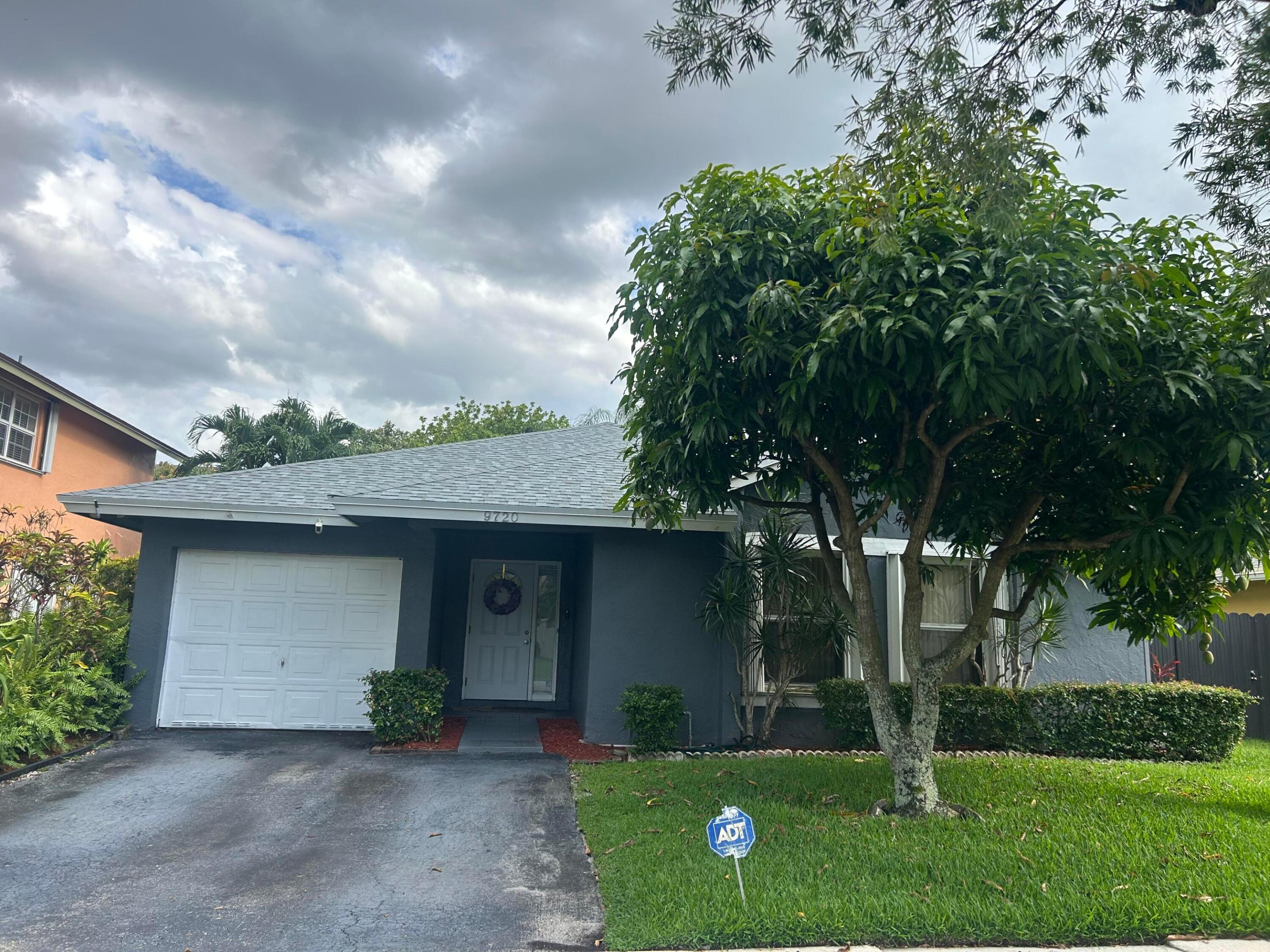 9720 SW 12th
