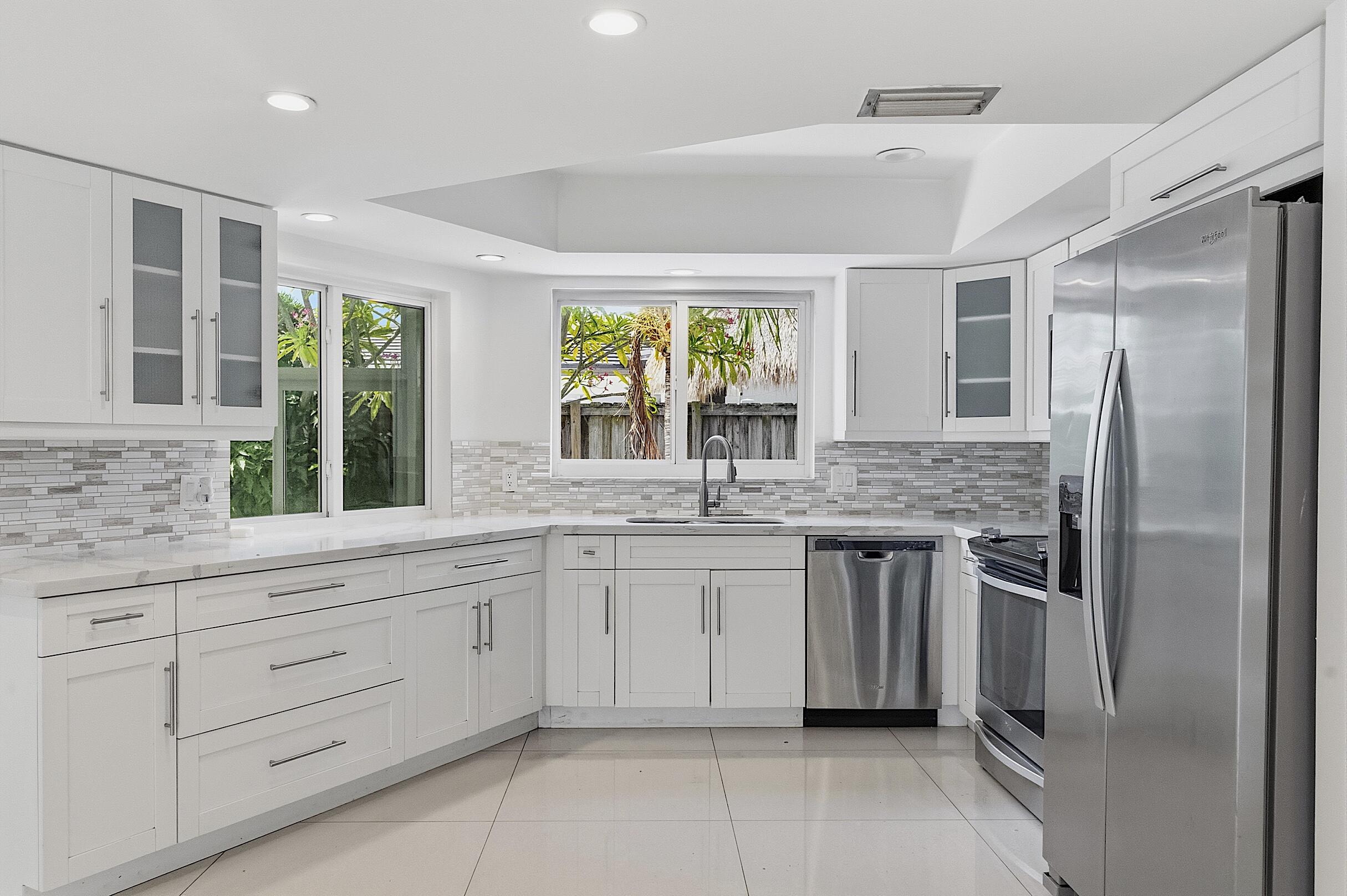 2910 NE 40th Lighthouse Point, FL 33064