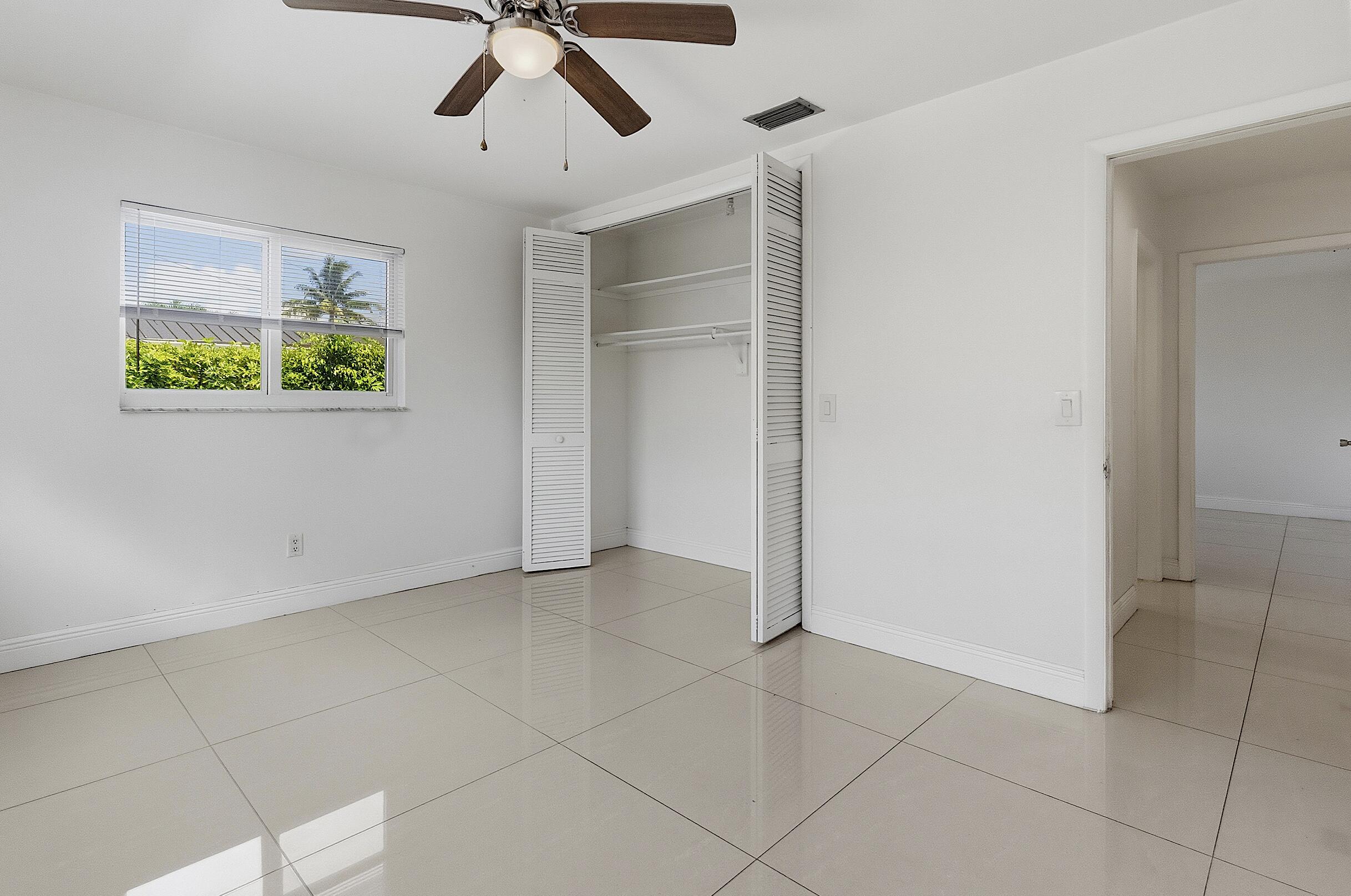 2910 NE 40th Lighthouse Point, FL 33064