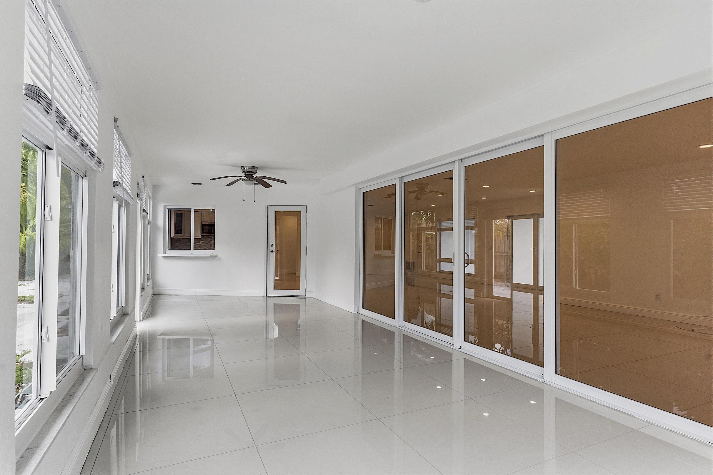 2910 NE 40th Lighthouse Point, FL 33064