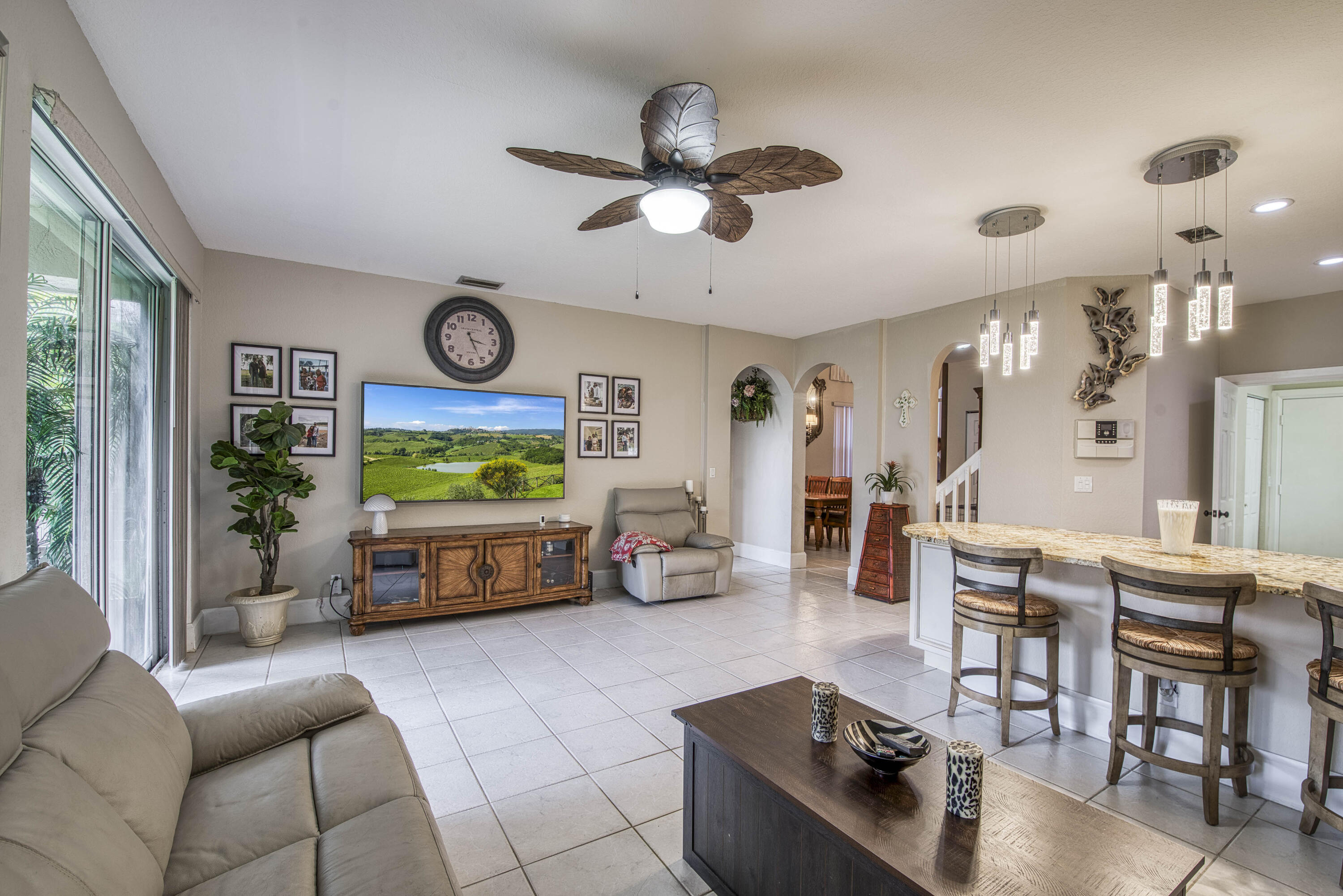 1508 Sagewood Riviera Beach, FL 33404