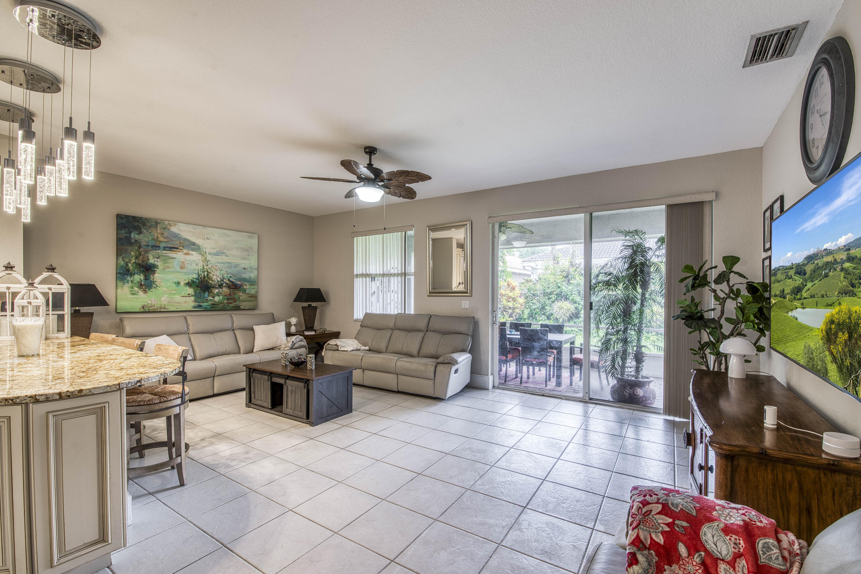 1508 Sagewood Riviera Beach, FL 33404