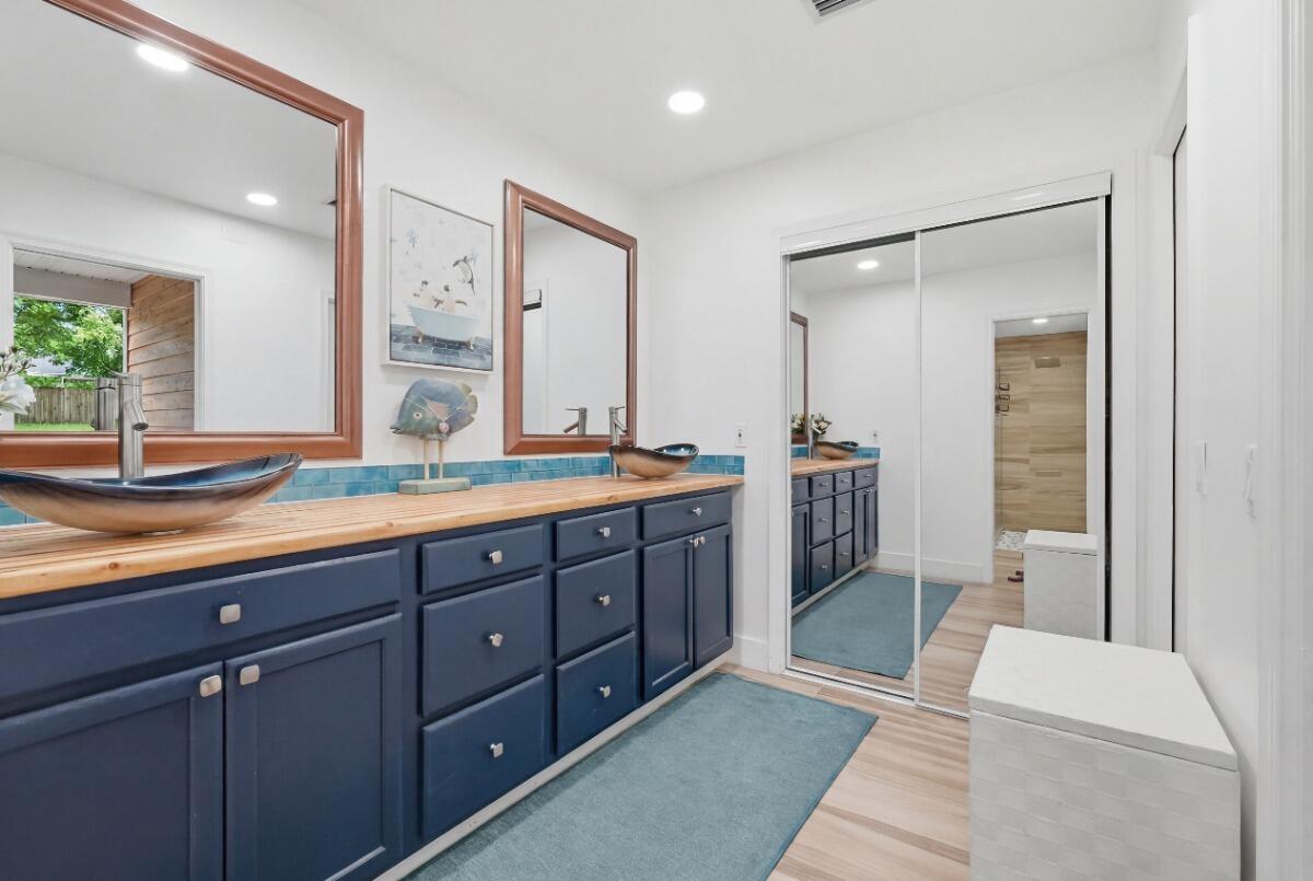 904 W Cypress #V-46 Pompano Beach, FL 33069