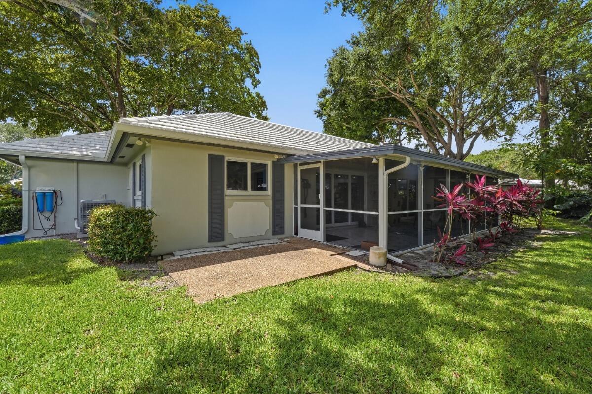 904 W Cypress #V-46 Pompano Beach, FL 33069