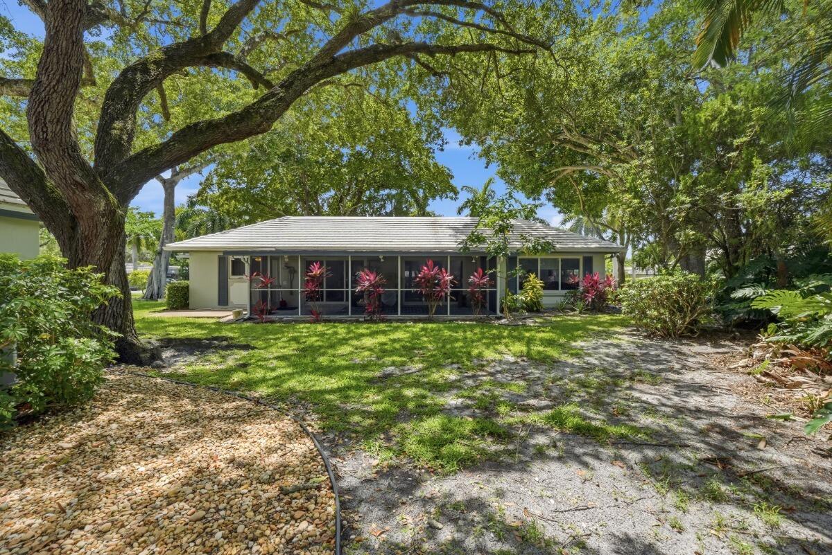 904 W Cypress #V-46 Pompano Beach, FL 33069