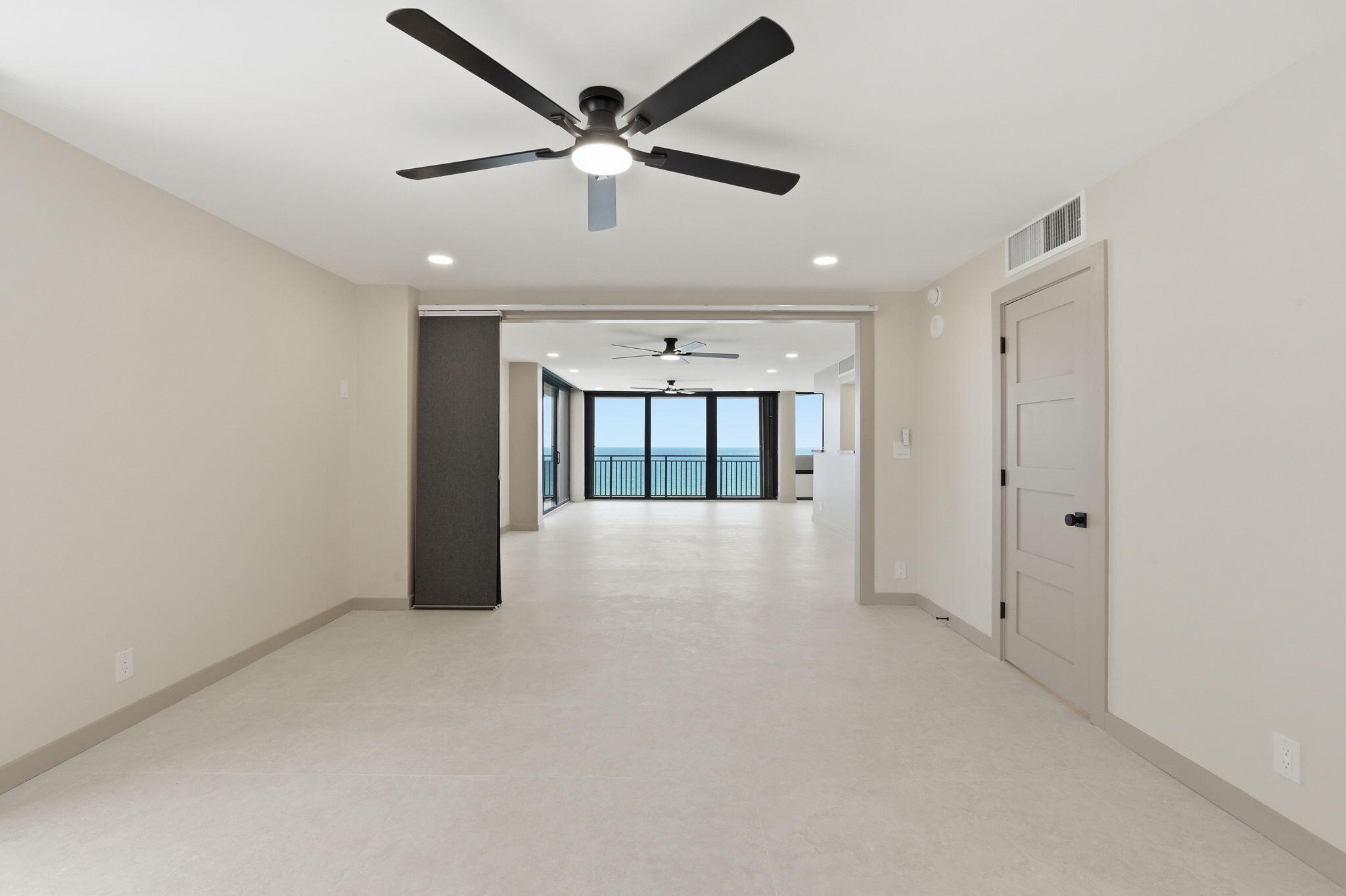 5460 N Ocean #6a Riviera Beach, FL 33404