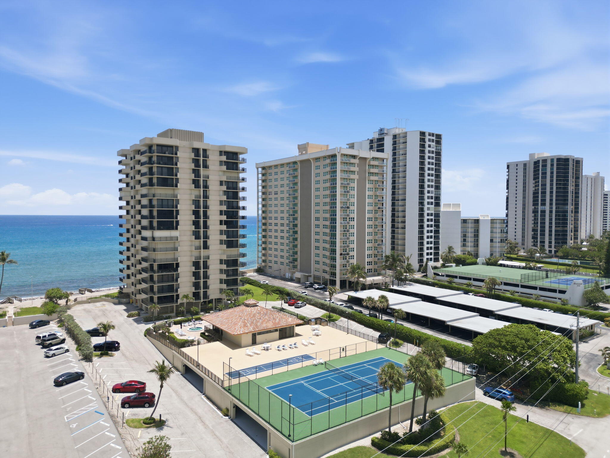 5460 N Ocean #6a Riviera Beach, FL 33404