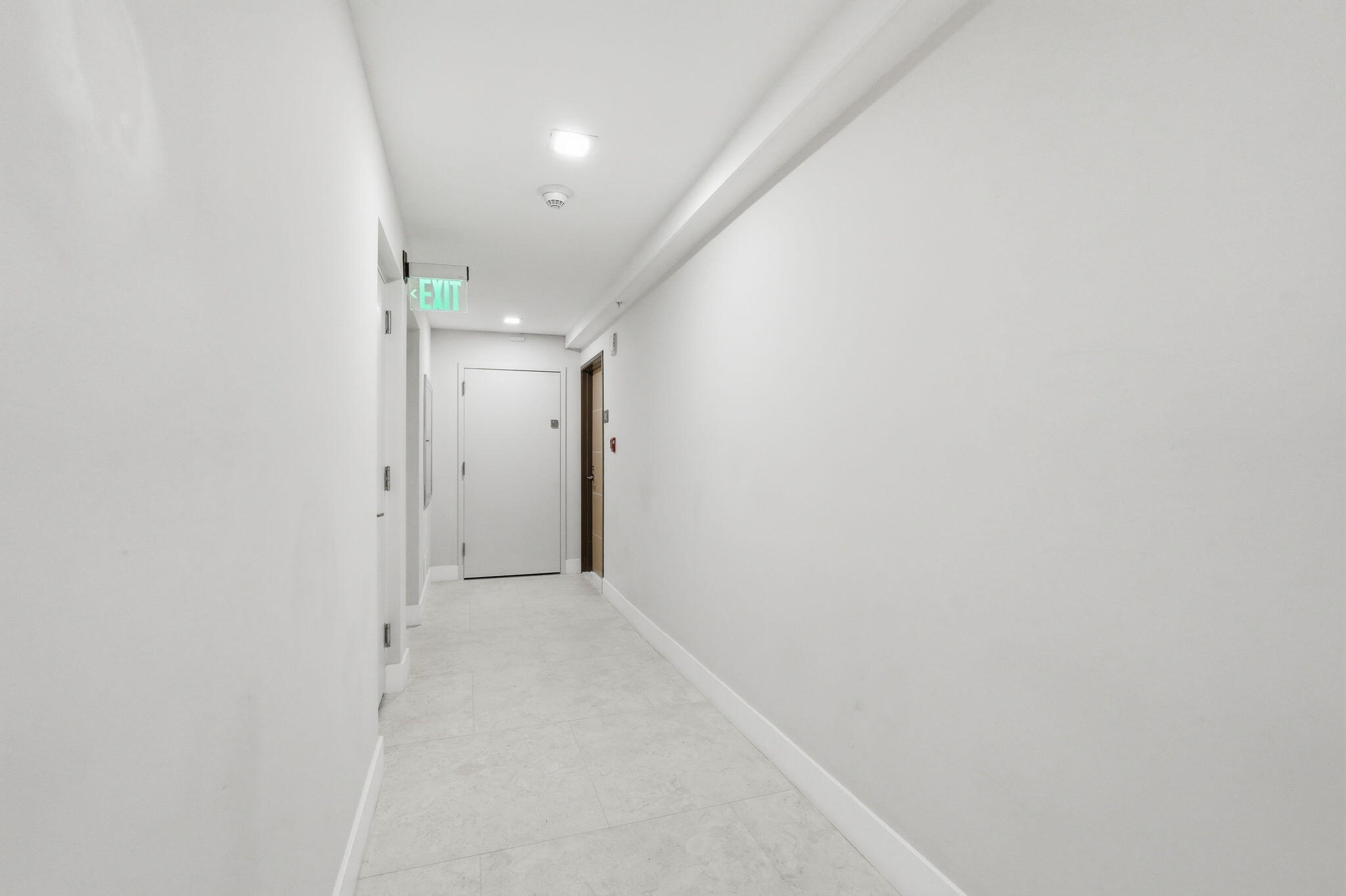 5460 N Ocean #6a Riviera Beach, FL 33404