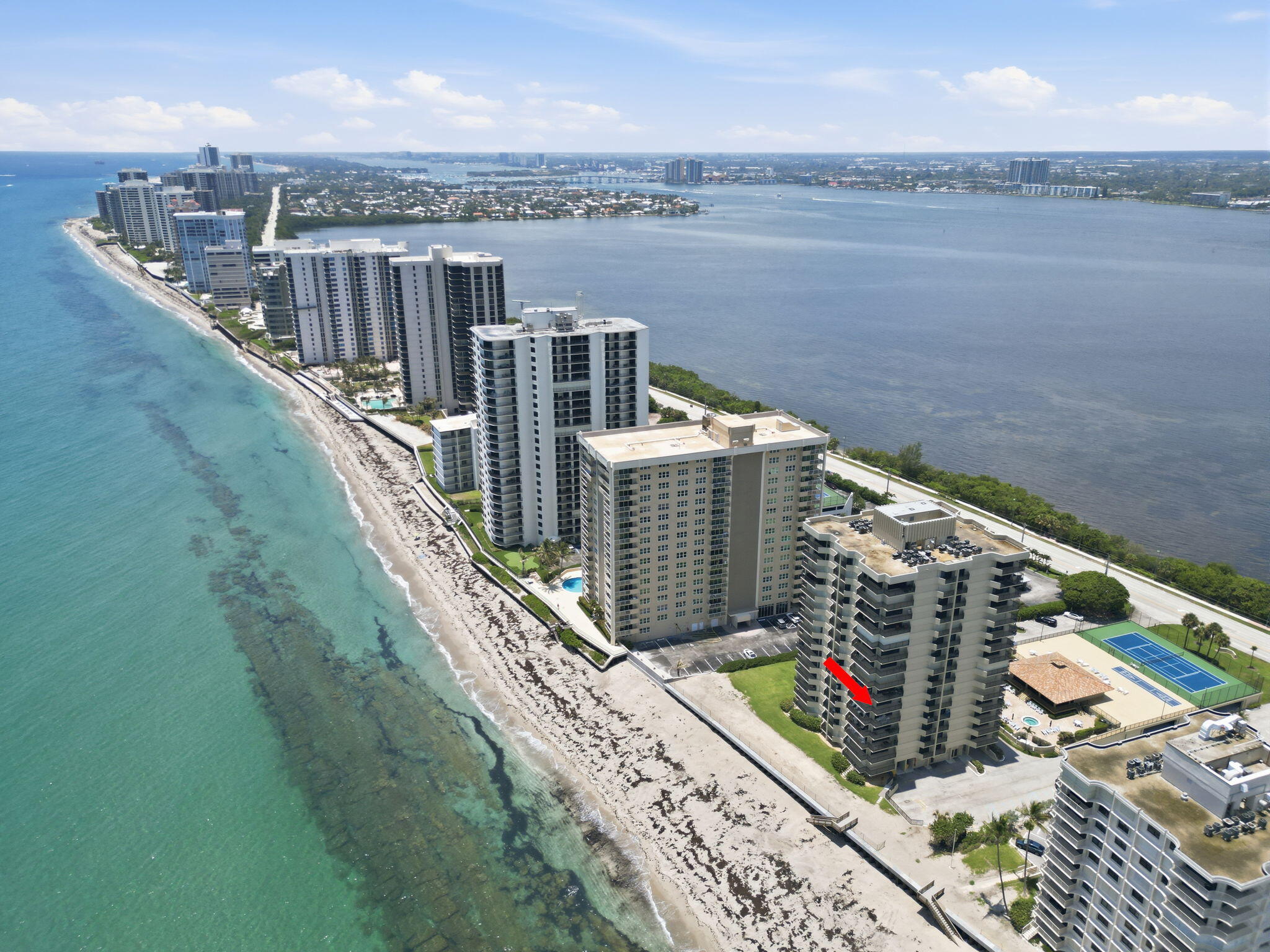 5460 N Ocean #6a Riviera Beach, FL 33404