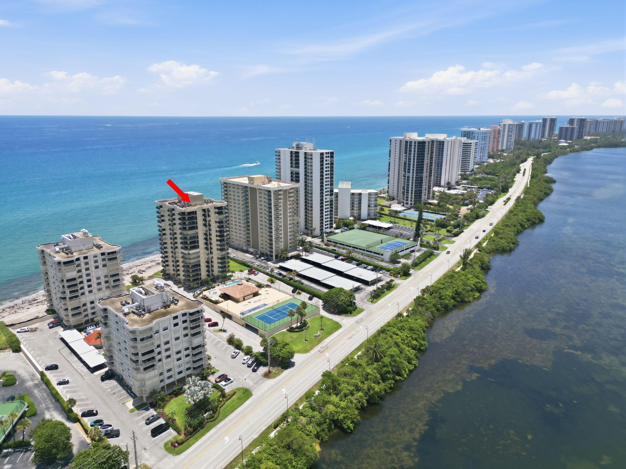 5460 N Ocean #6a Riviera Beach, FL 33404