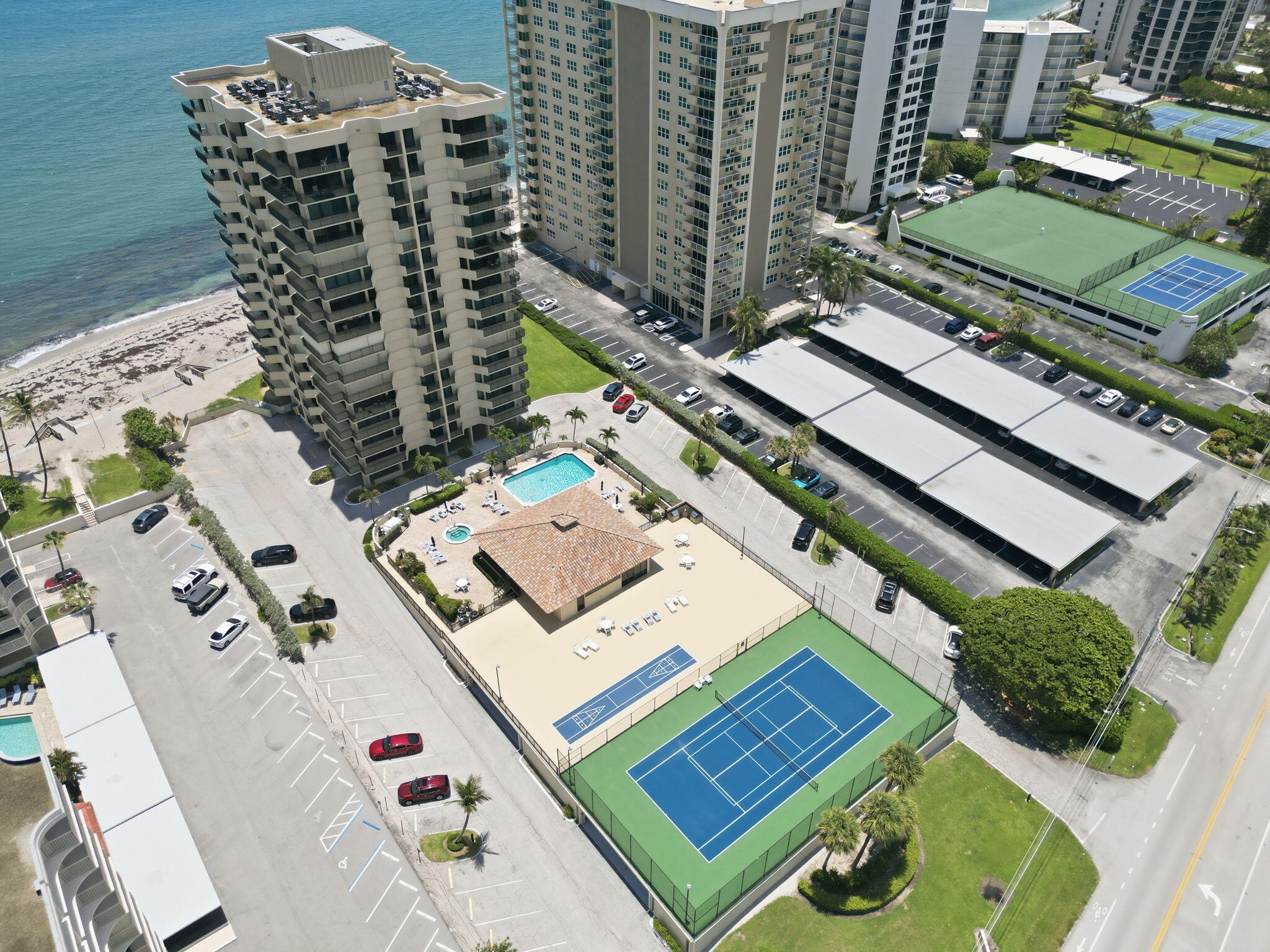 5460 N Ocean #6a Riviera Beach, FL 33404