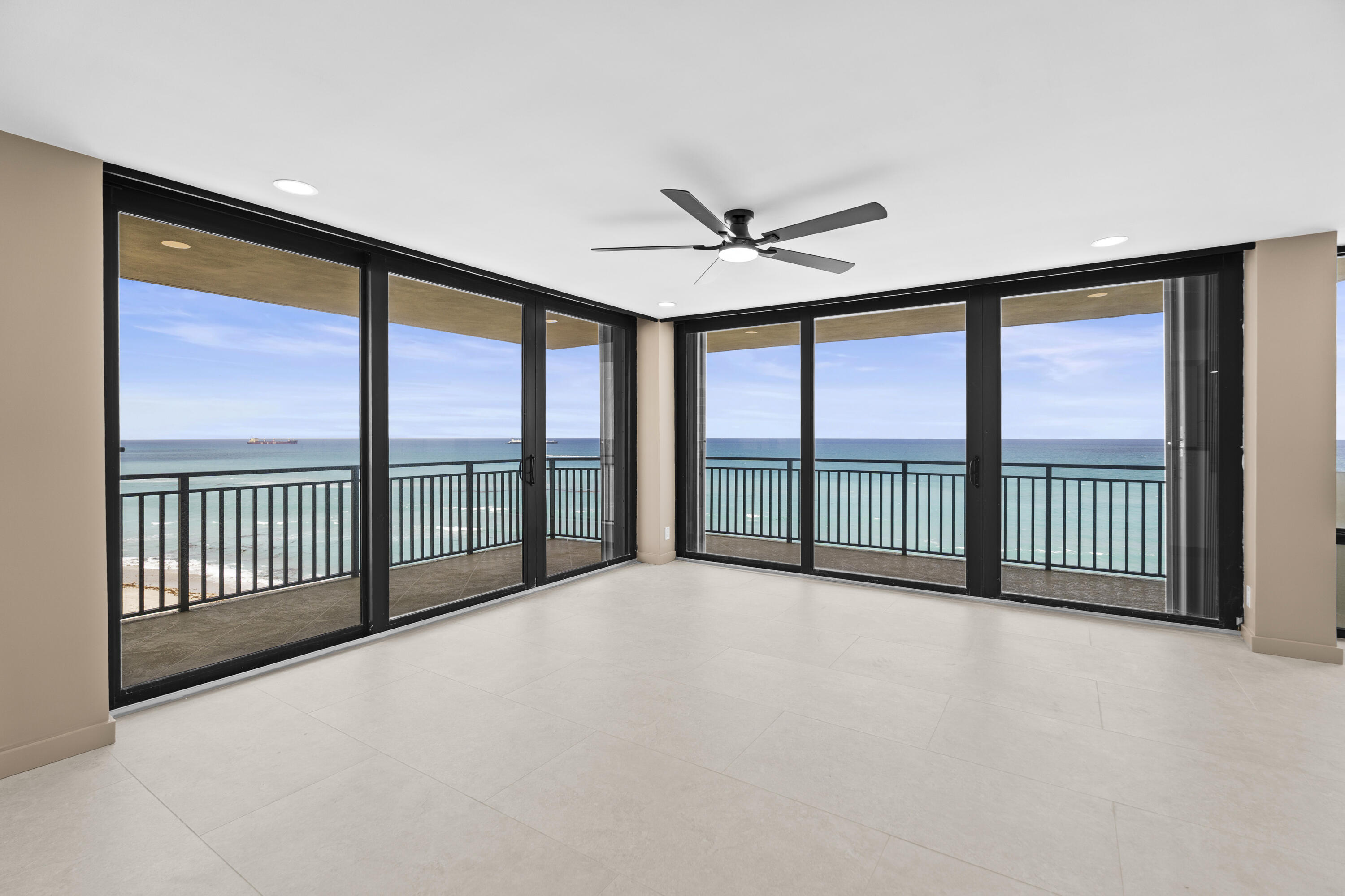 5460 N Ocean #6a Riviera Beach, FL 33404