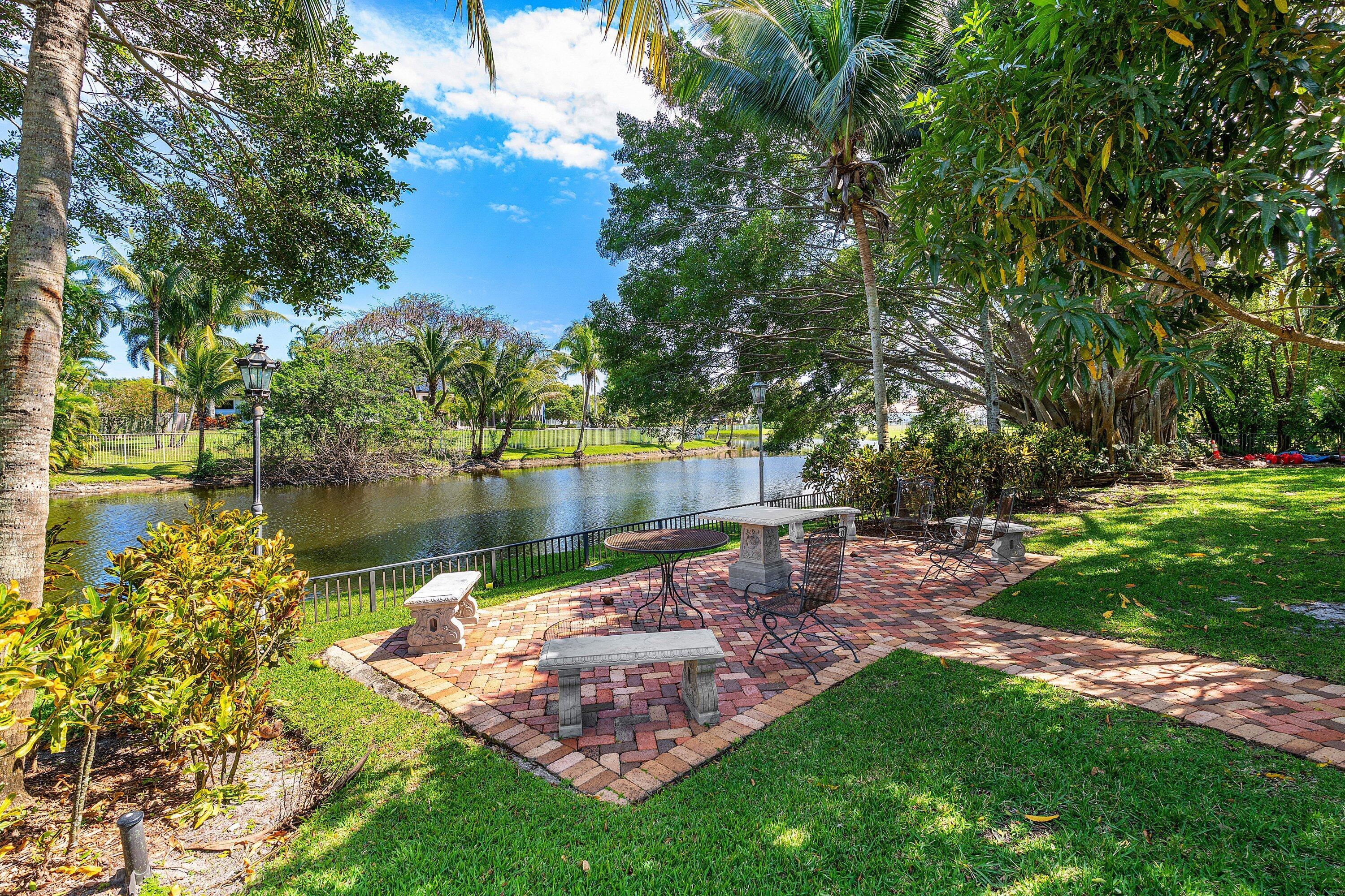 16090 Rio Del Paz Delray Beach, FL 33446