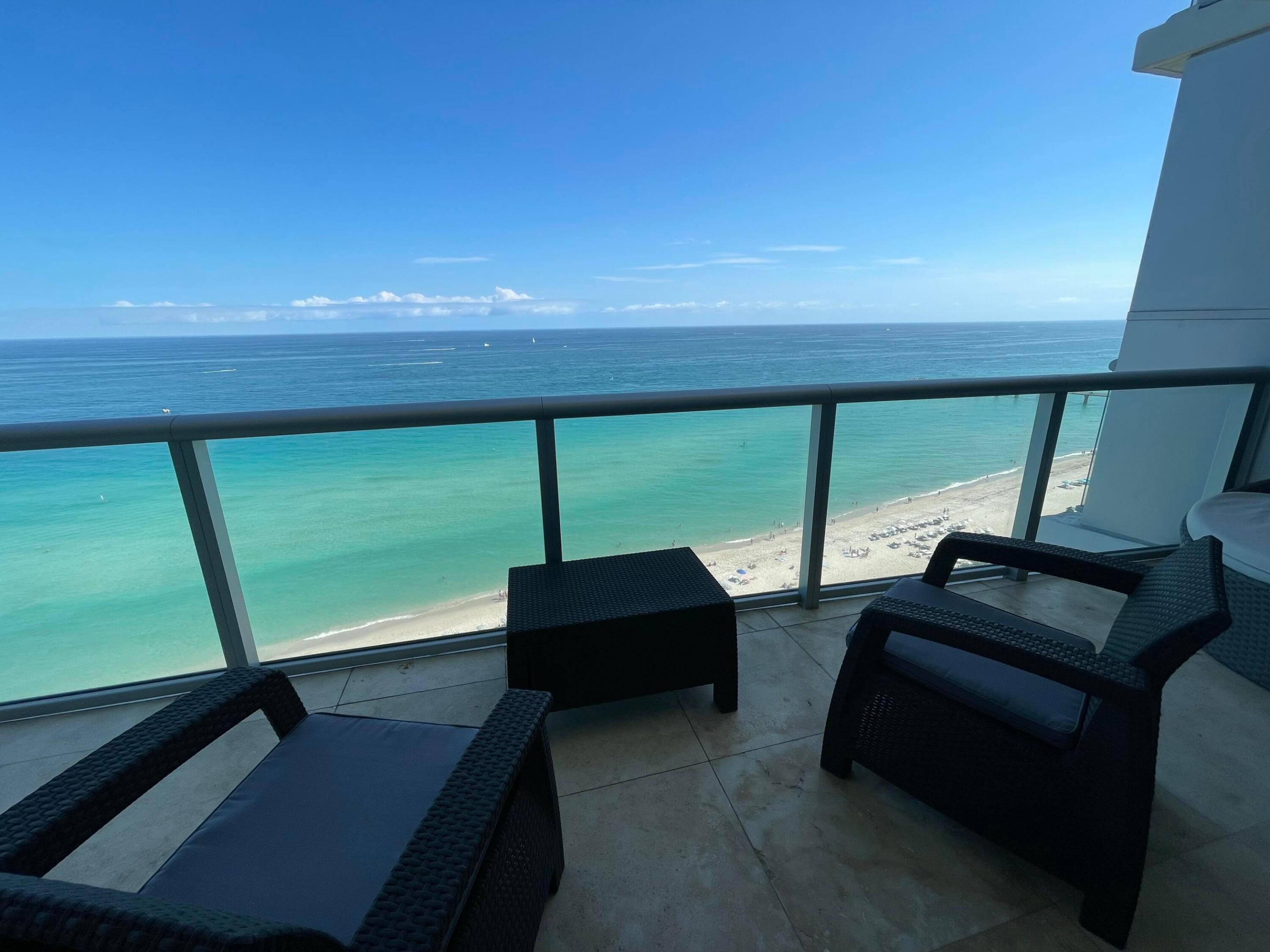 image Jade Beach7