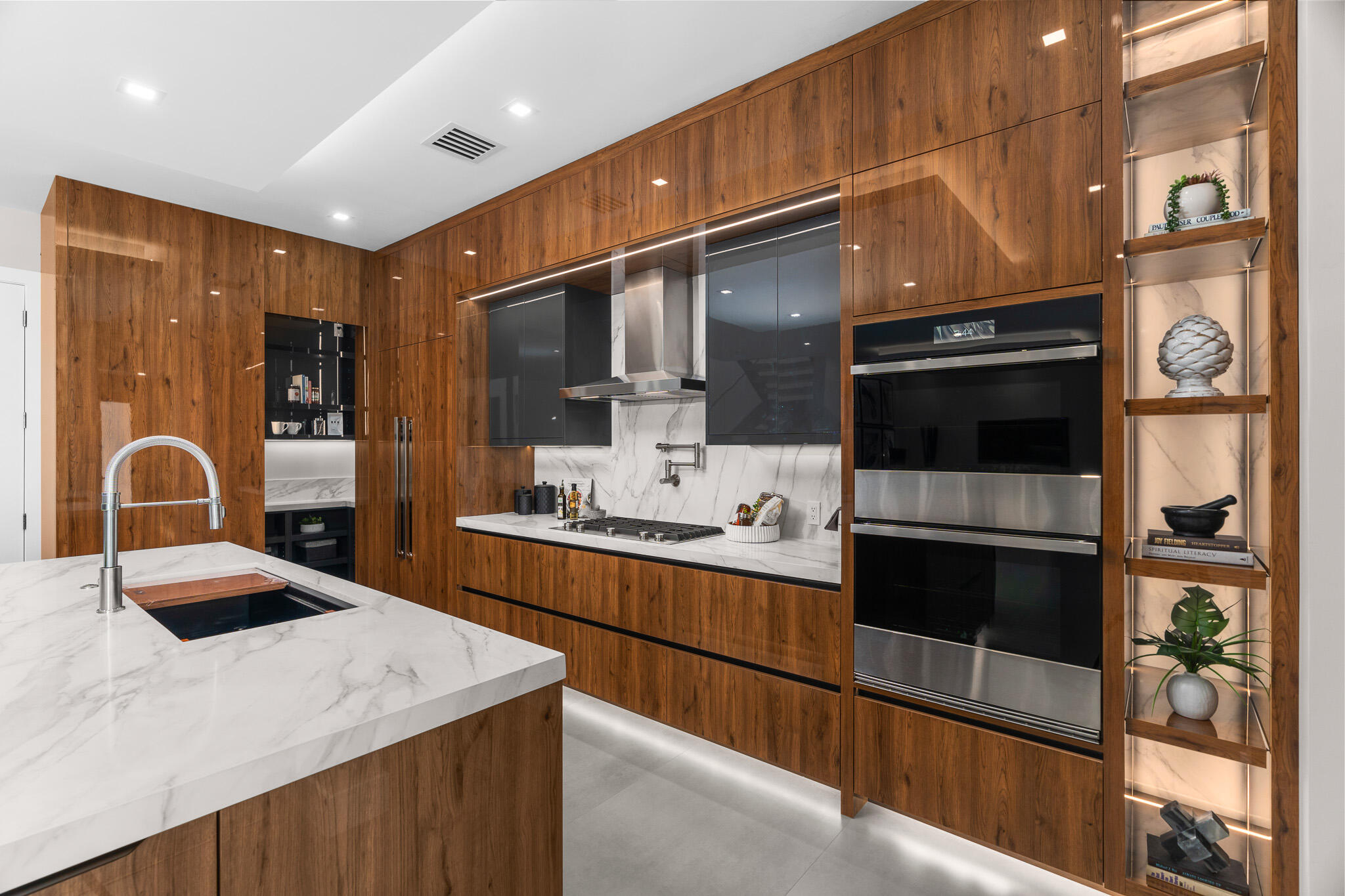 829 SW 11th Fort Lauderdale, FL 33315
