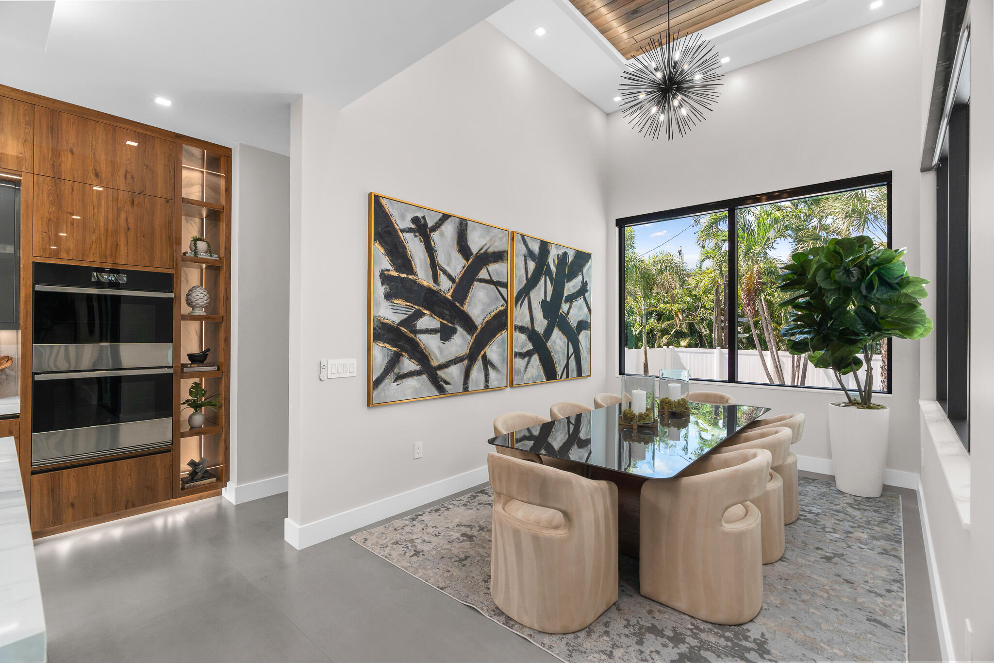 829 SW 11th Fort Lauderdale, FL 33315