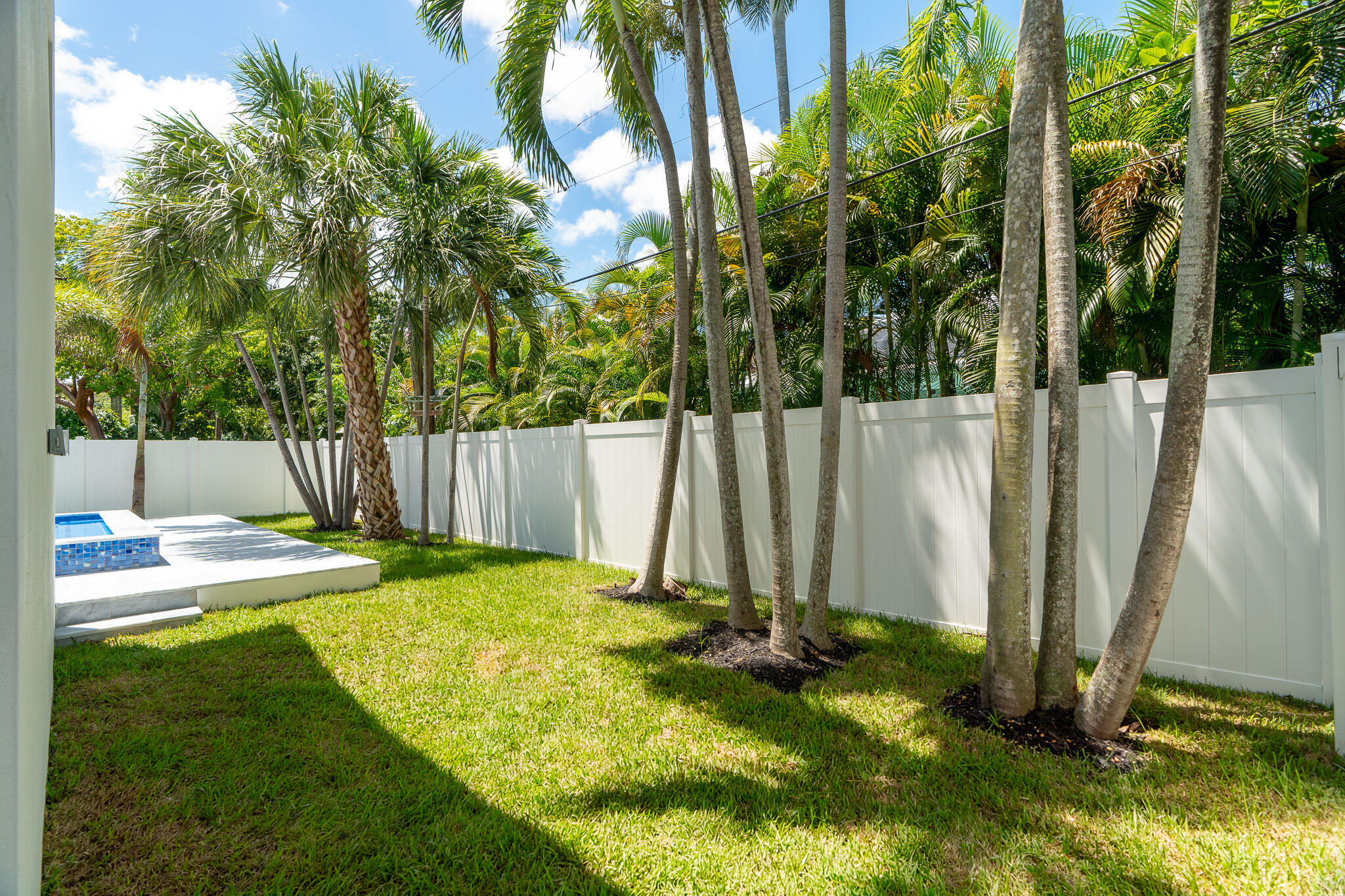 829 SW 11th Fort Lauderdale, FL 33315