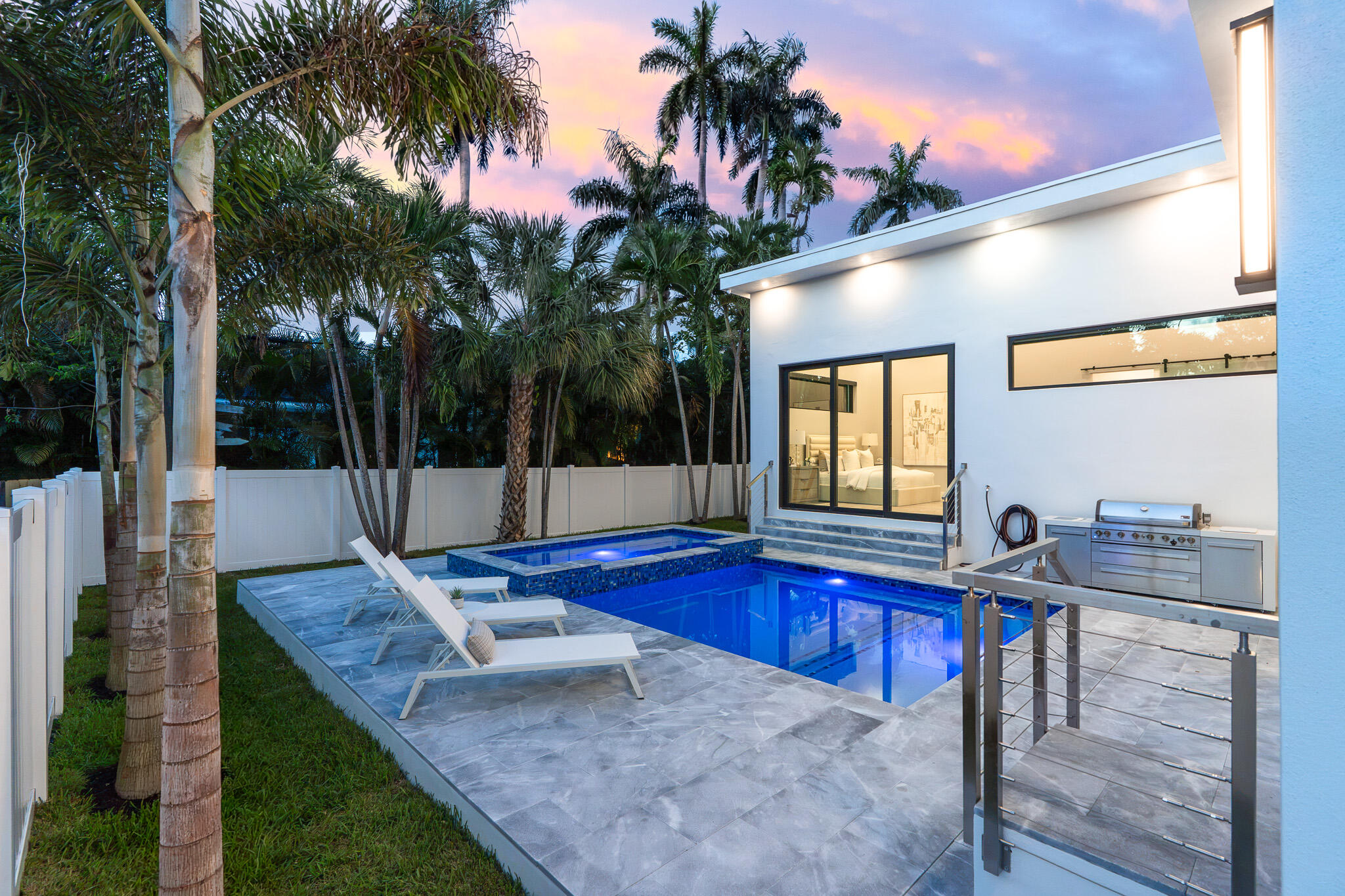 829 SW 11th Fort Lauderdale, FL 33315