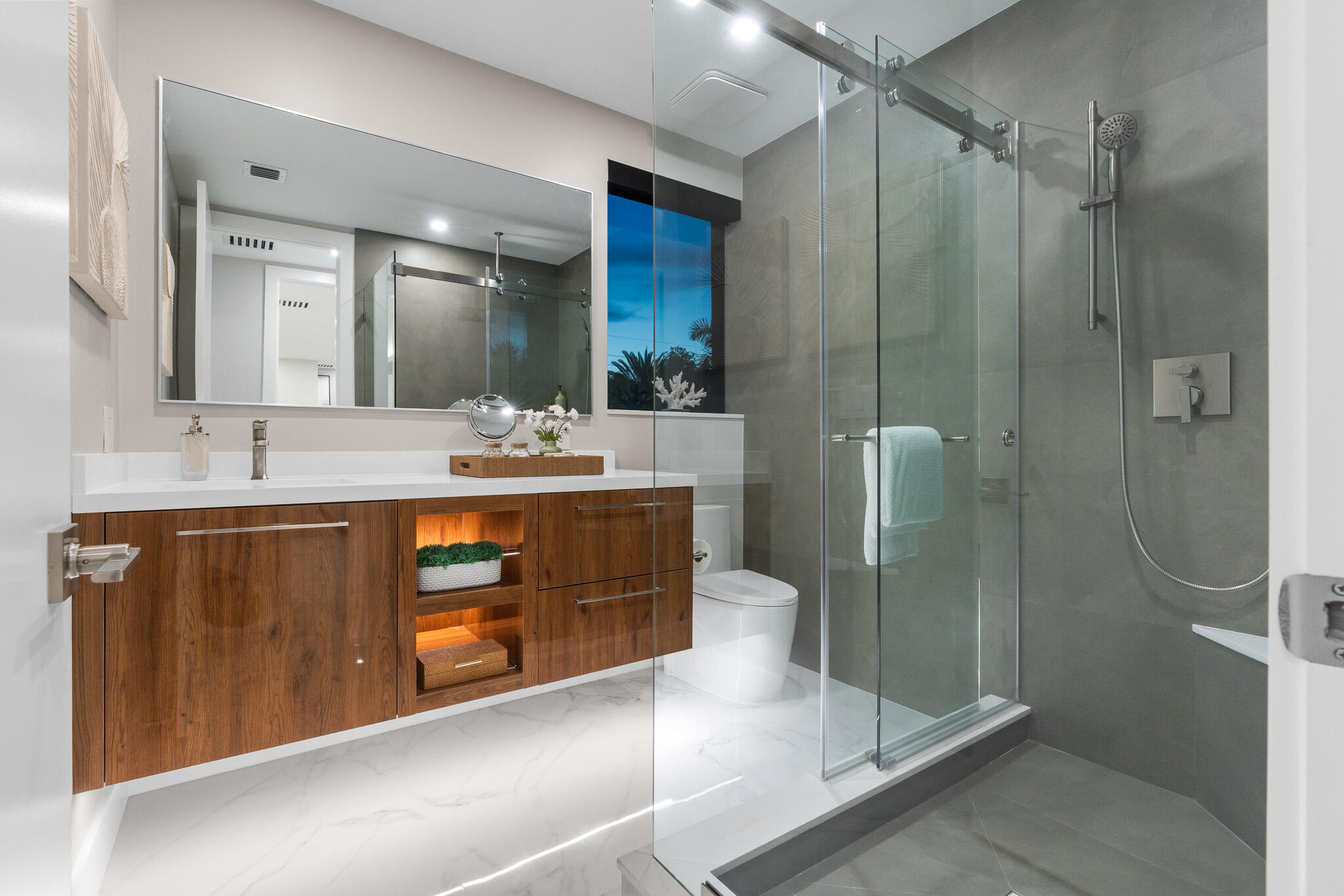 829 SW 11th Fort Lauderdale, FL 33315