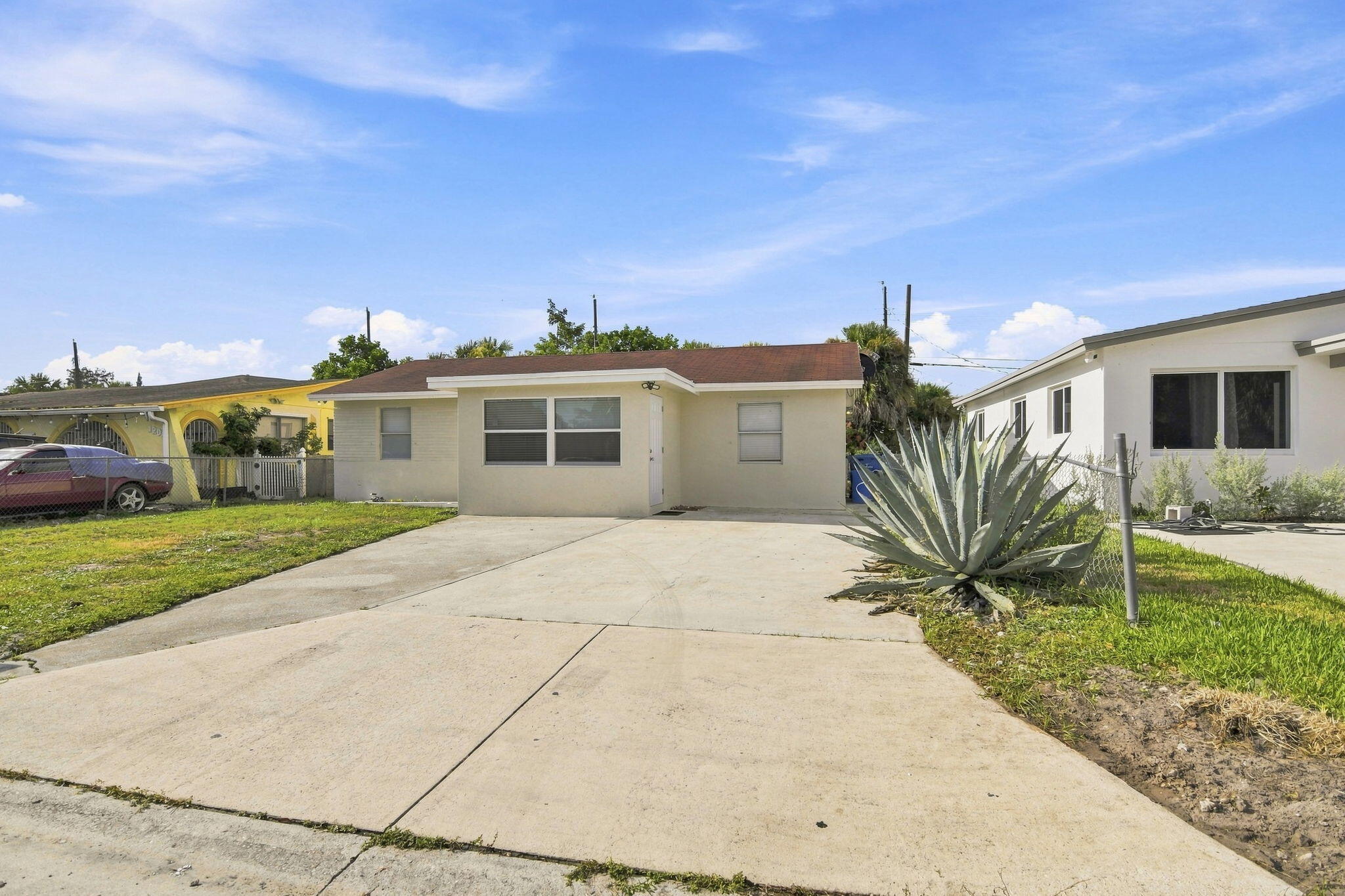 1217 W 32nd