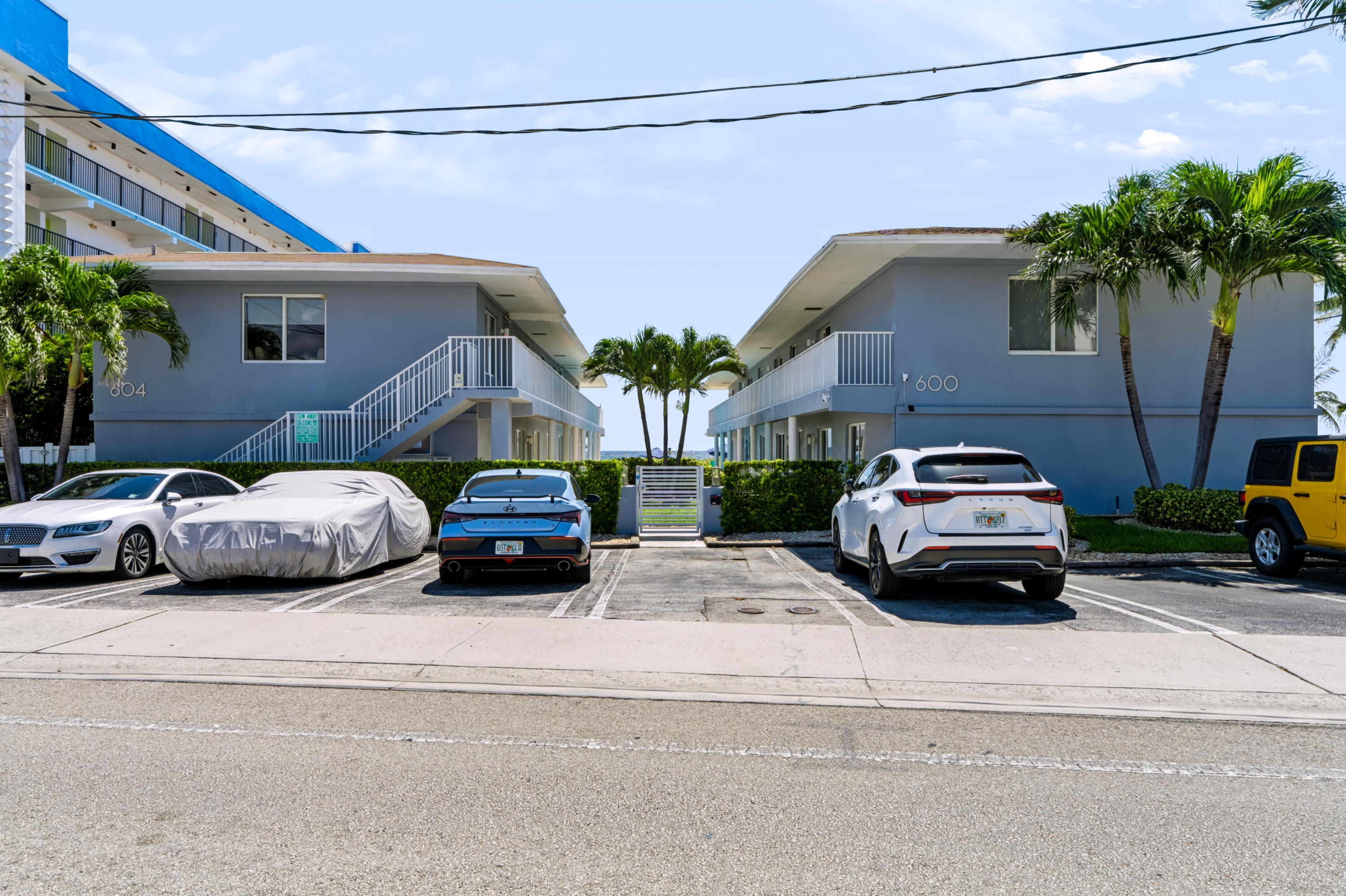 604 N Ocean Blvd #3B