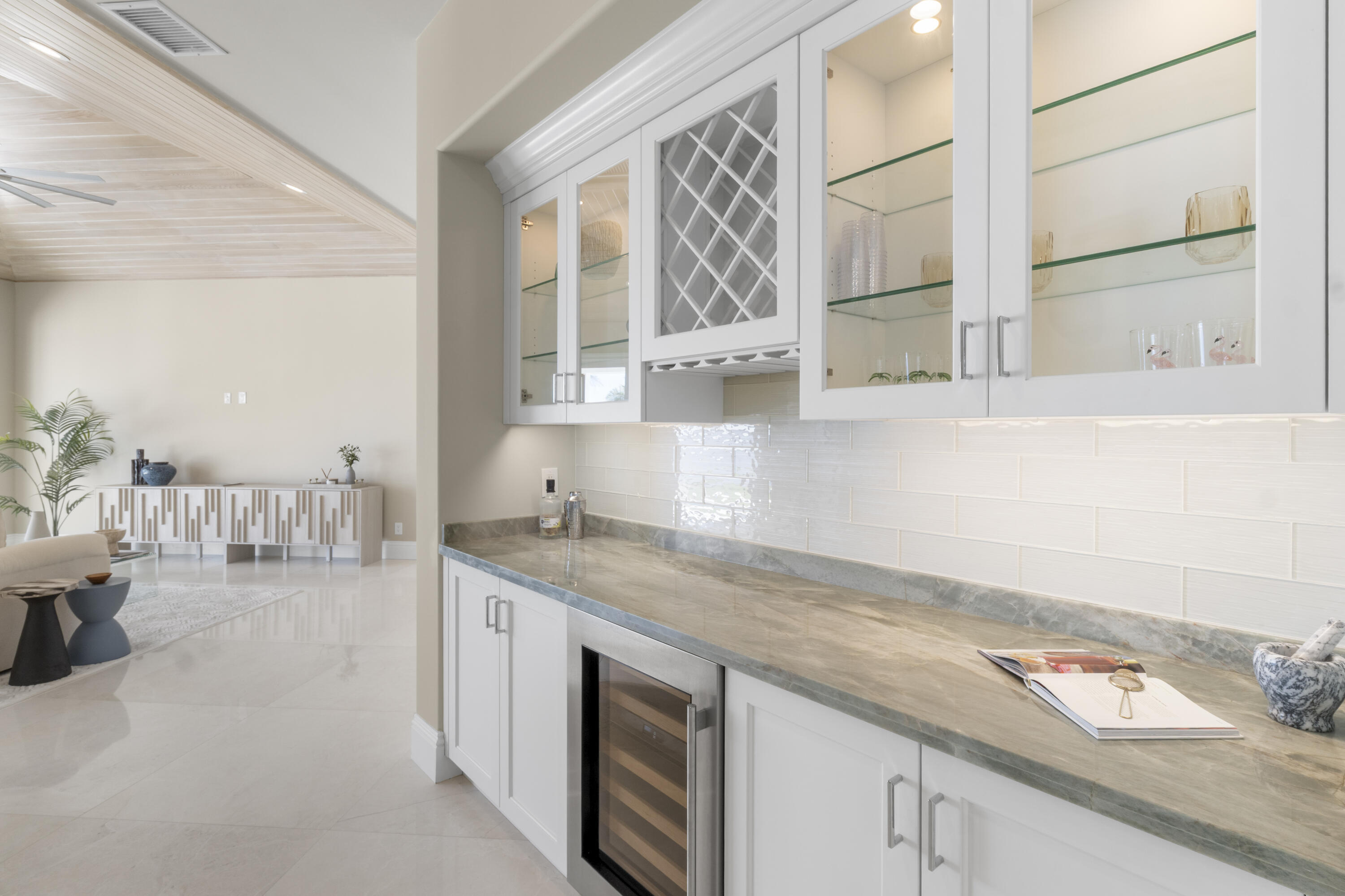 526 Pt Ln Vero Beach, FL 32963
