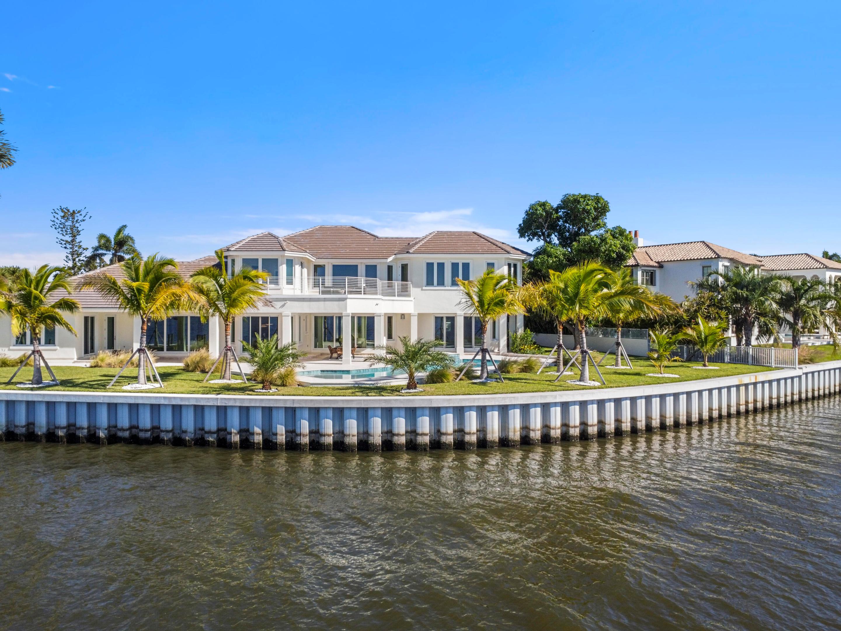526 Pt Ln Vero Beach, FL 32963