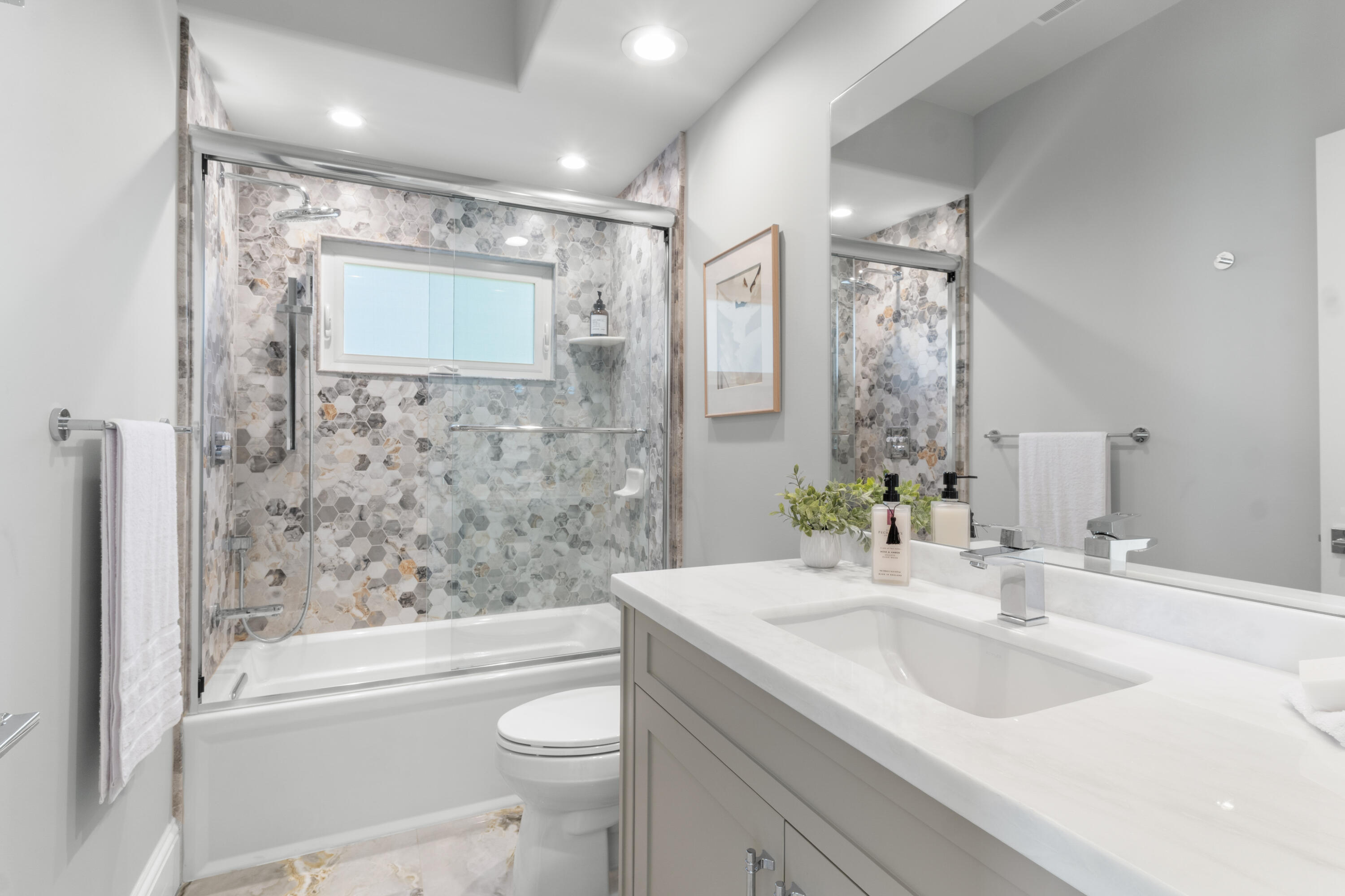 526 Pt Ln Vero Beach, FL 32963