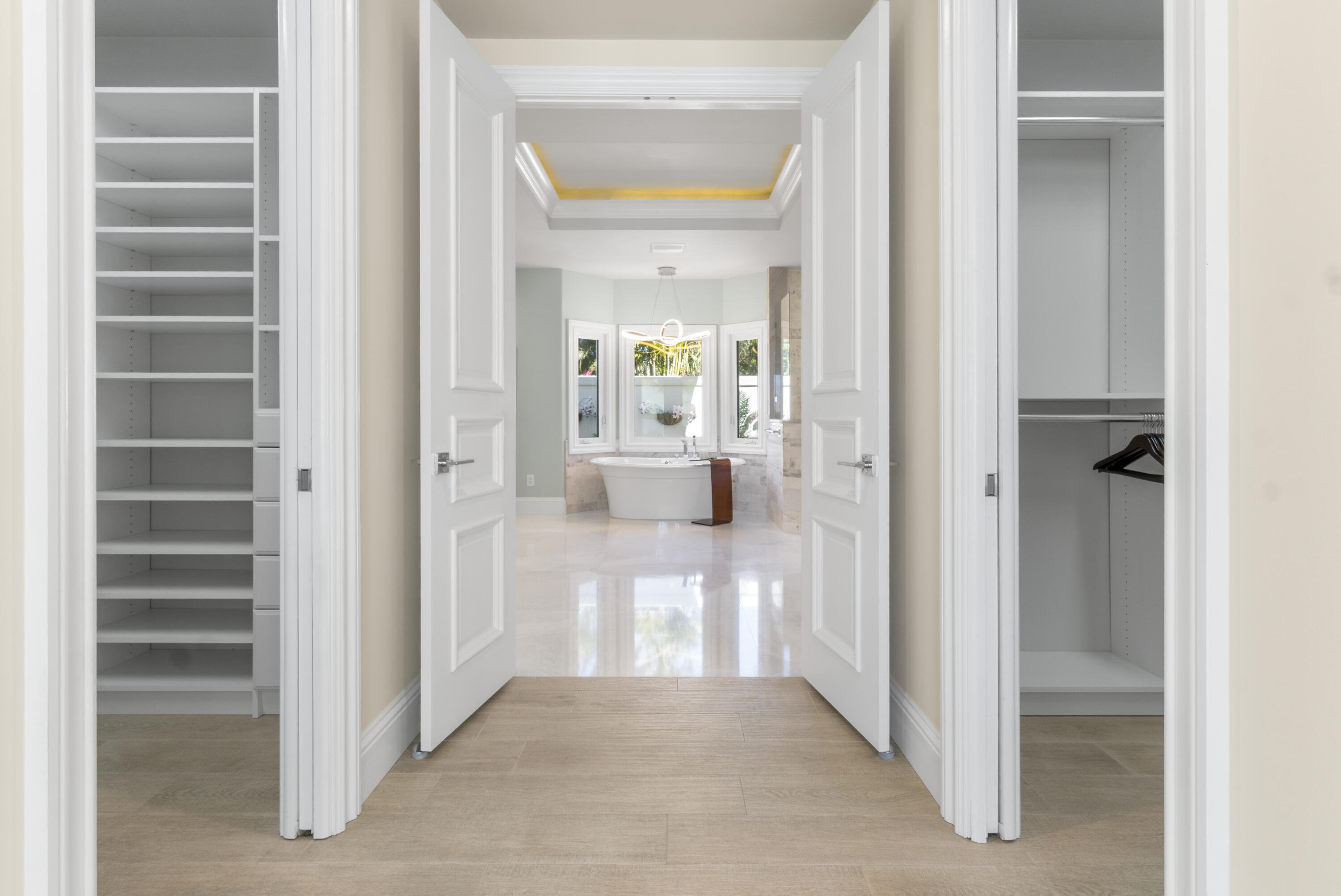 526 Pt Ln Vero Beach, FL 32963