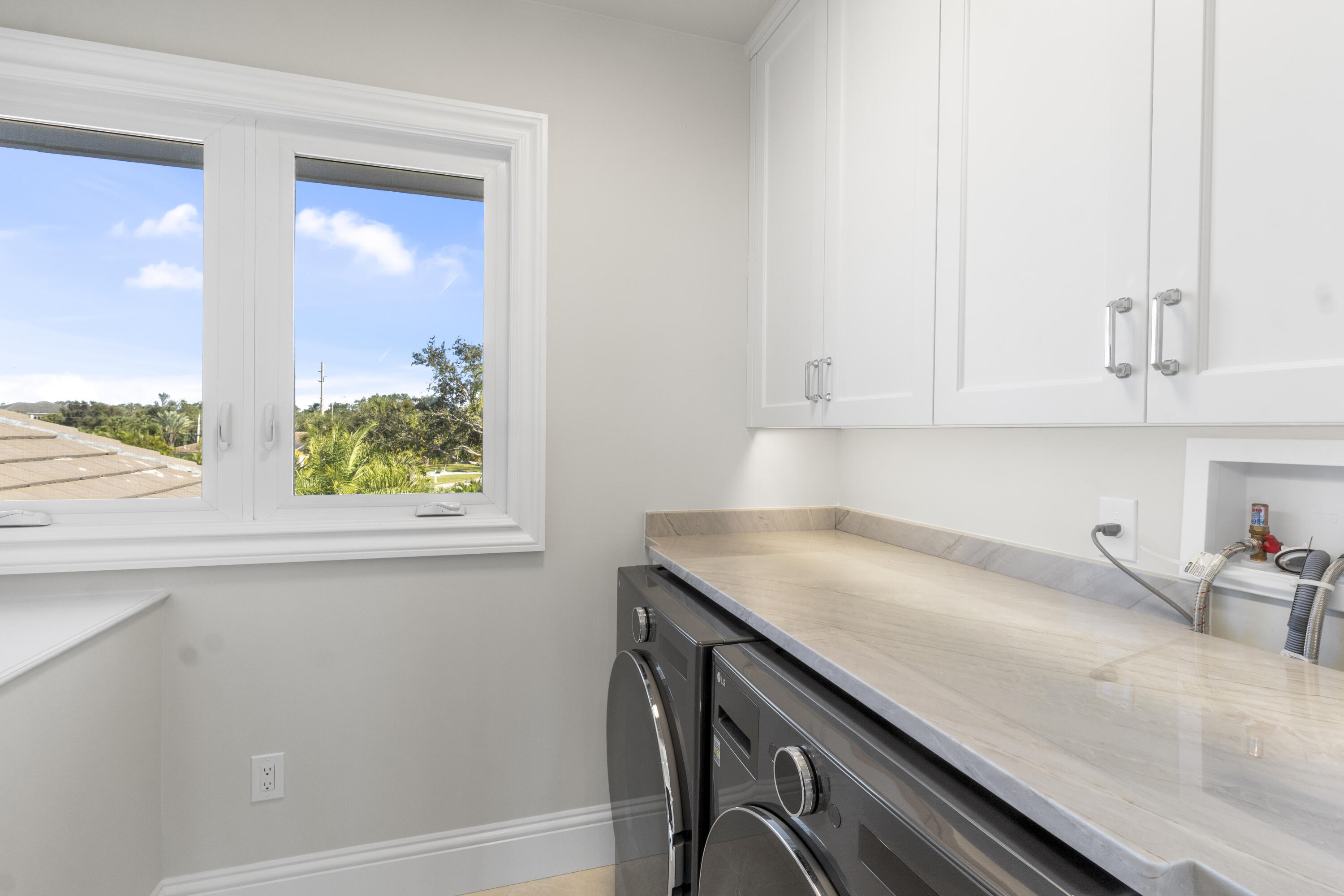 526 Pt Ln Vero Beach, FL 32963