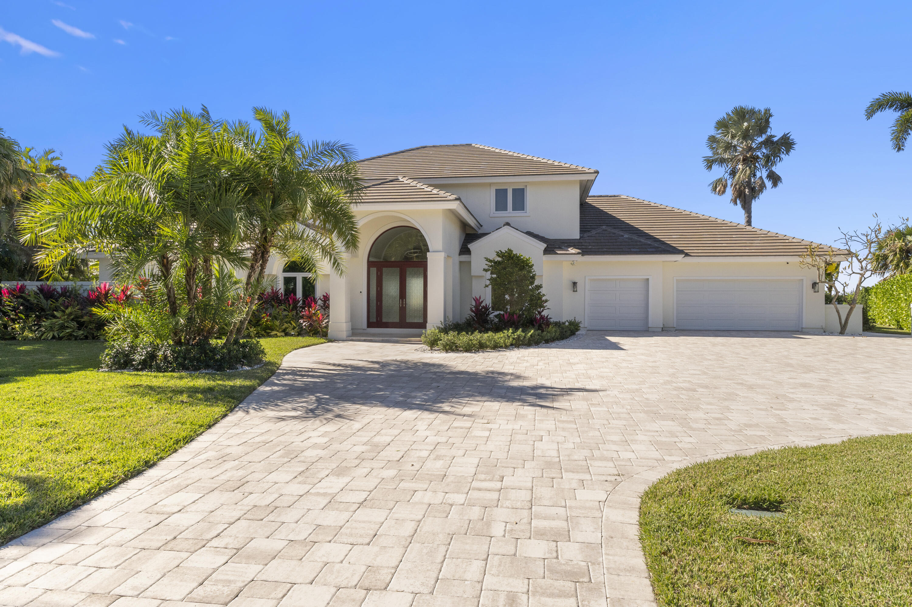 526 Pt Ln Vero Beach, FL 32963