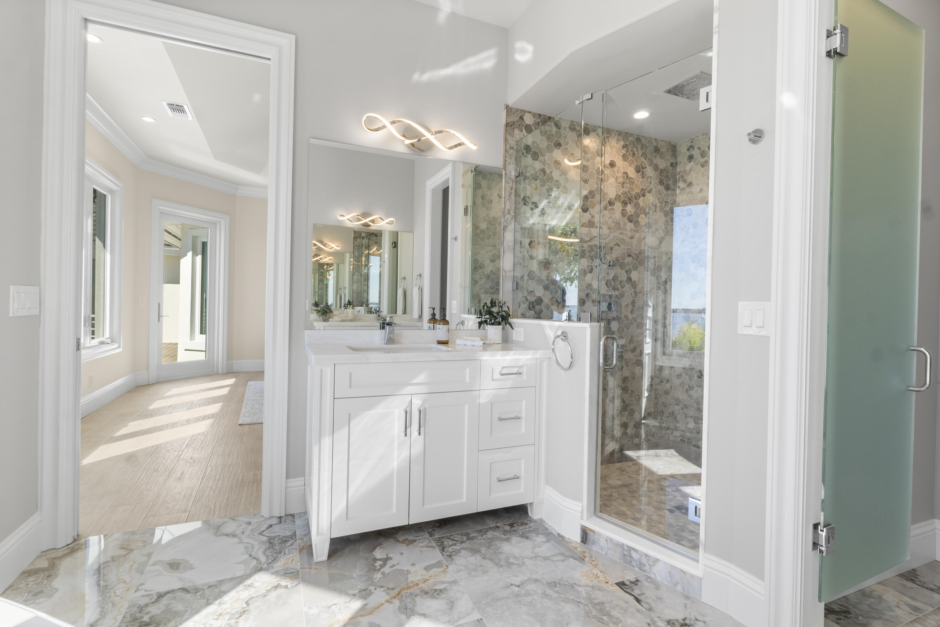 526 Pt Ln Vero Beach, FL 32963