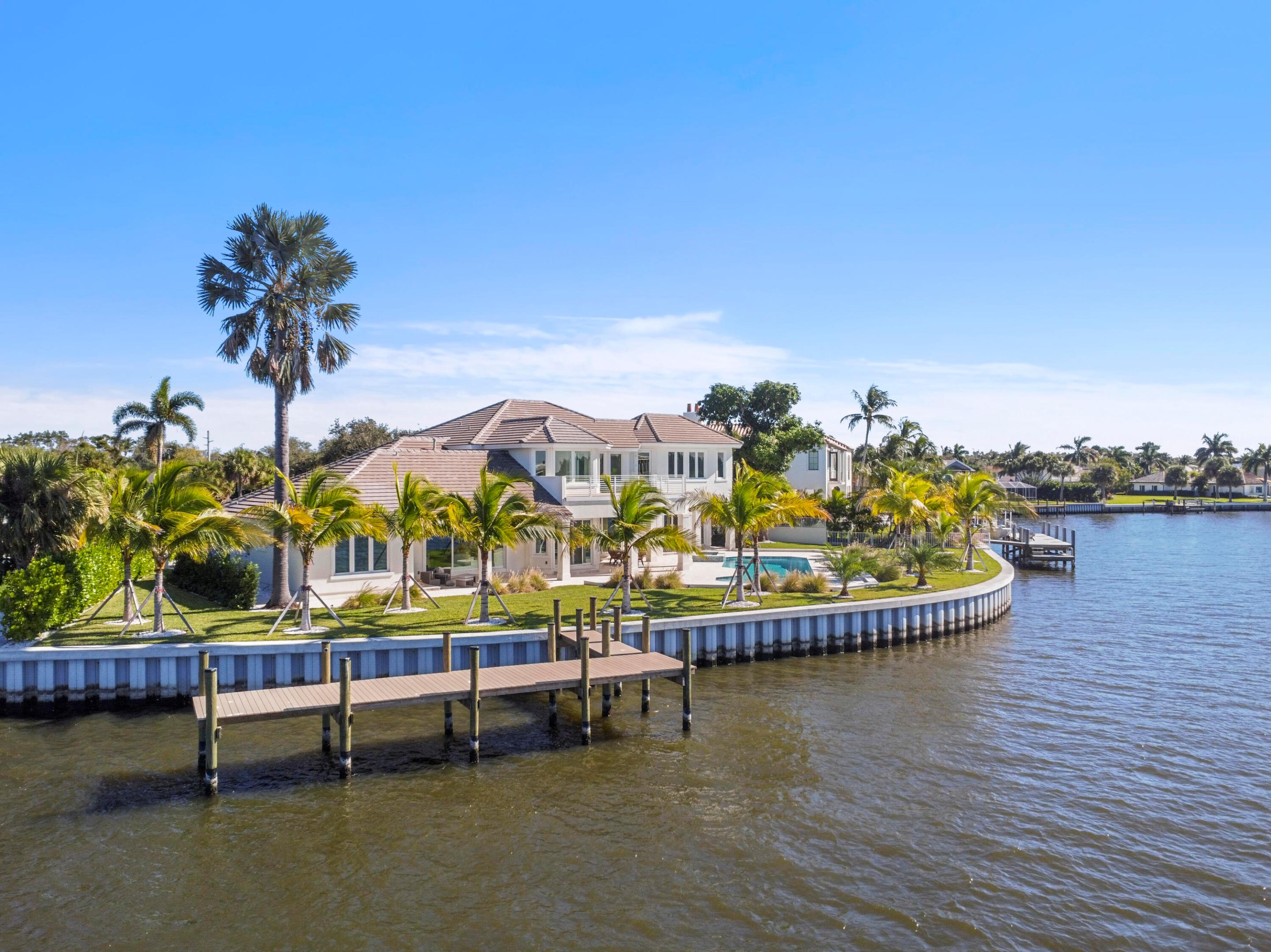526 Pt Ln Vero Beach, FL 32963