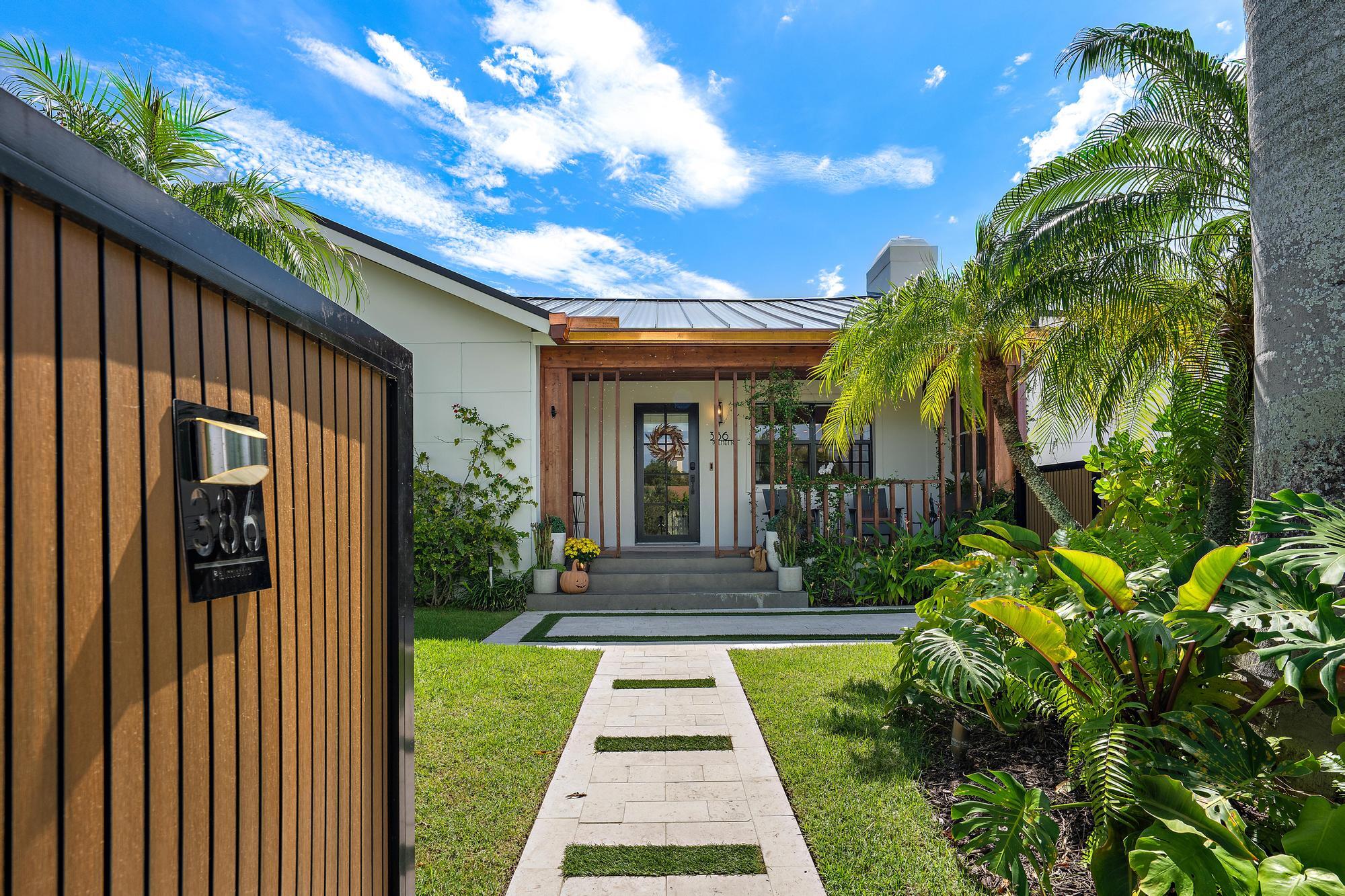 386 Palmetto St
